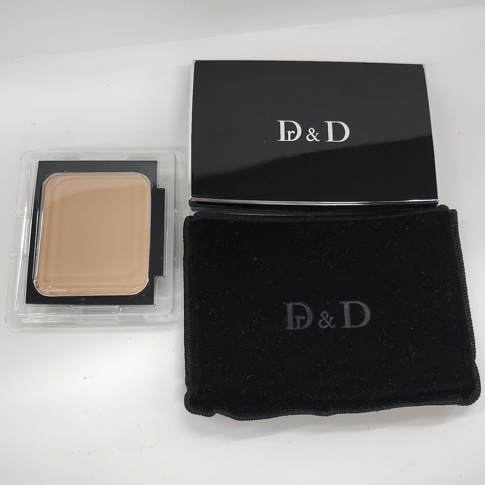 Y4827 K DRデヴィアスプラチナ トリートメントファンデーション