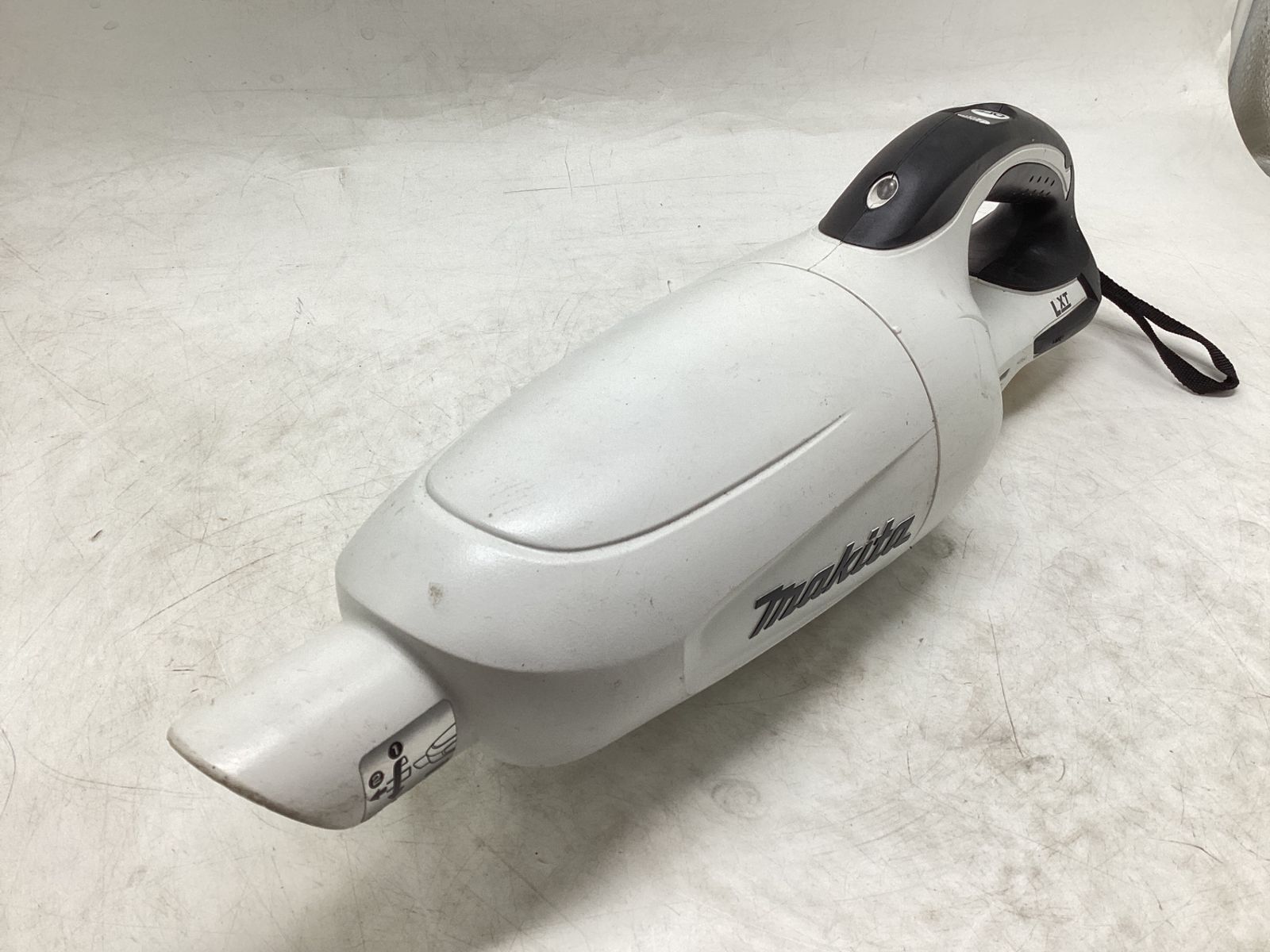 品】Makita/マキタ CL141FDZW ☆ 14.4v充電式 カプセル式クリーナ 