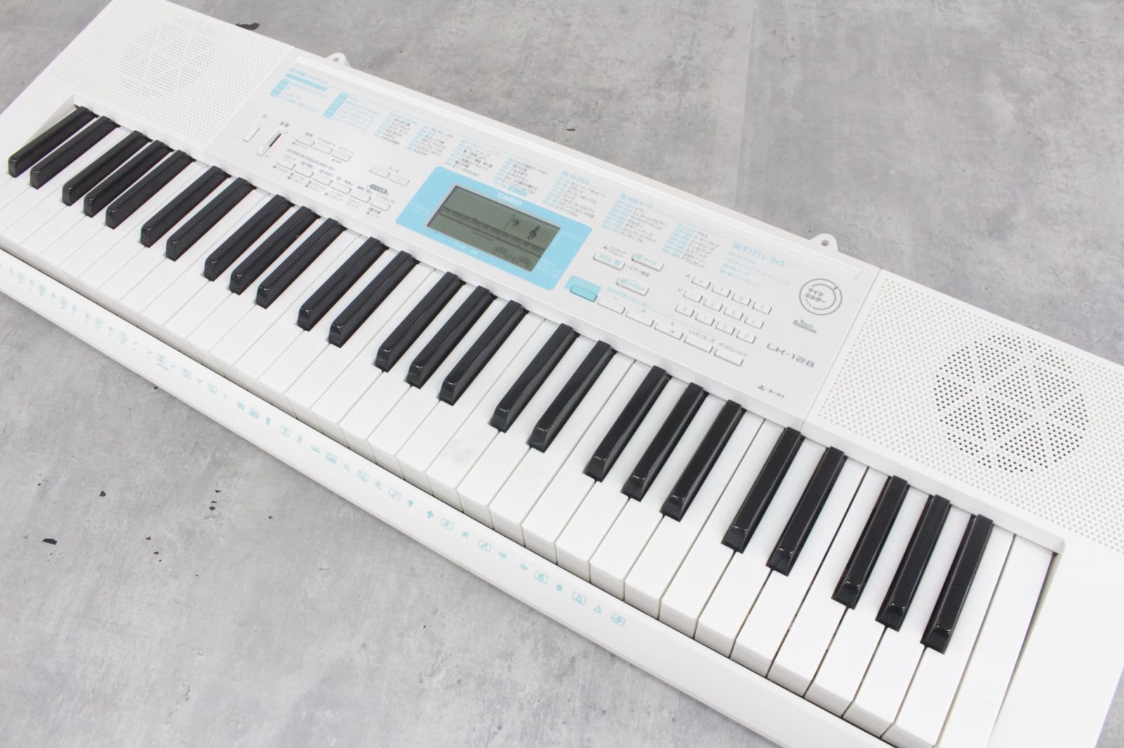 鍵盤楽器 CASIO 電子キーボード 光ナビゲーション61鍵盤 LK-128