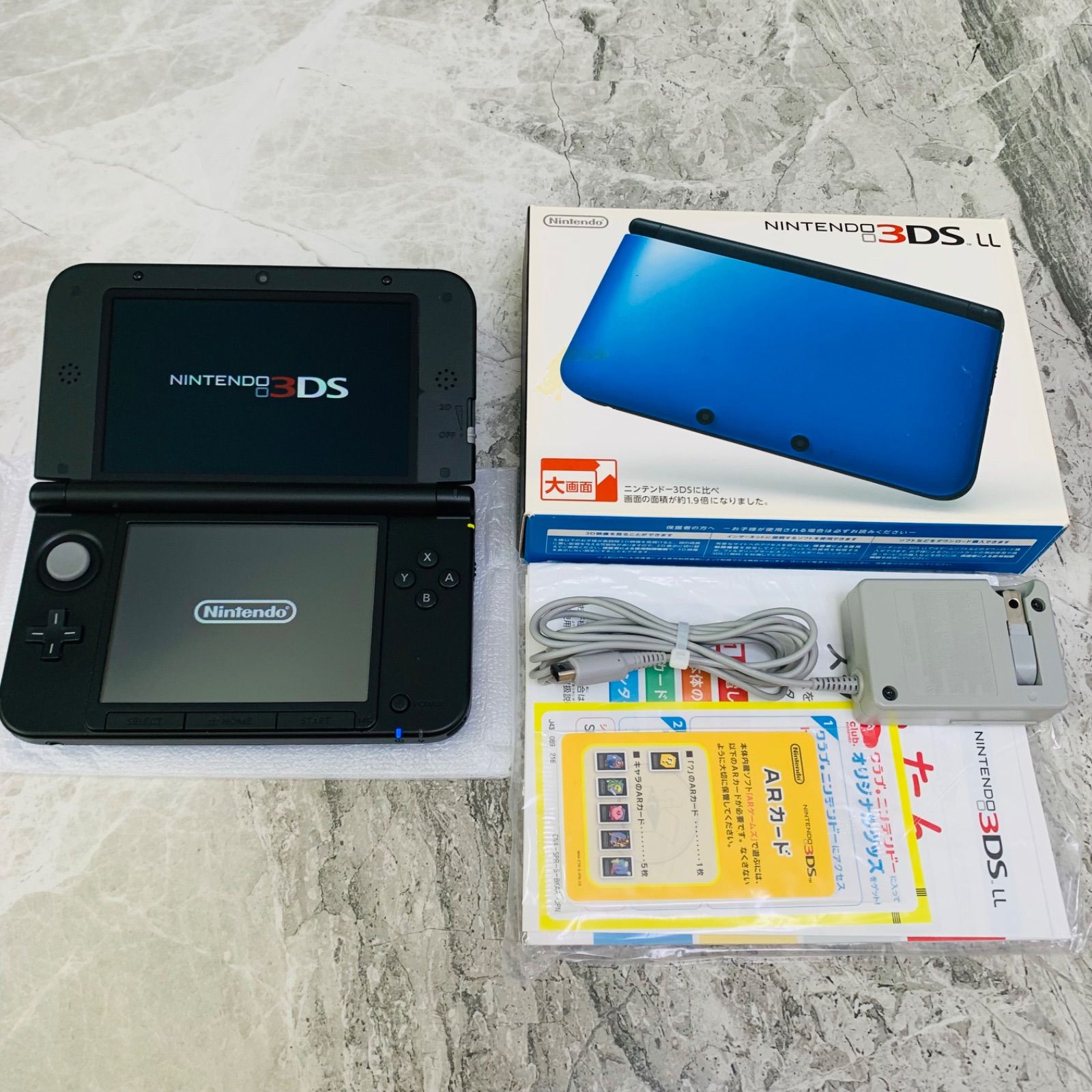 完動品NINTENDO 3DS LL ブルー×ブラック - メルカリ