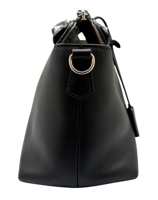 【中古】FENDI フェンディ バイザウェイ ミディアム レザー ブラック 8BL146 黒 シルバー金具 2WAYショルダーバッグ ショルダーバッグ レディース 人気 お洒落 【ブランドギャラリー東心斎橋店】 FENDI（フェンディ） ショルダーバッグ BY THE WAY バイザウェイ