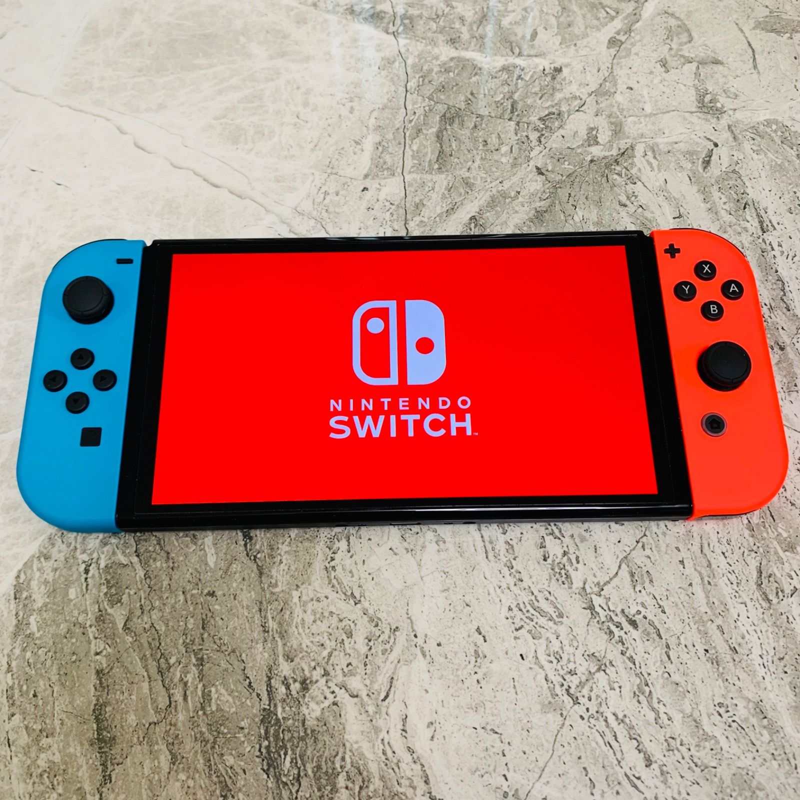 Nintendo Switch 2024年製 美品】Nintendo switch 有機ELモデル 2024年製 - メルカリ