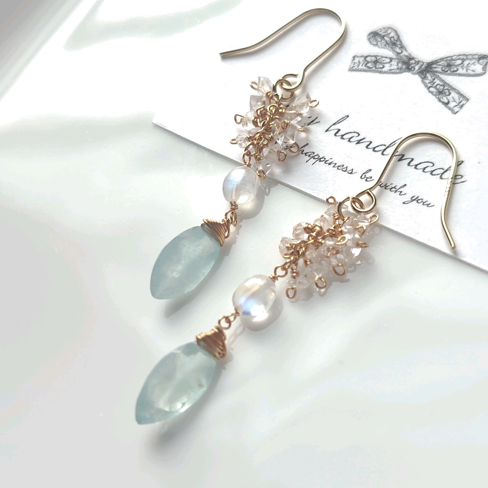 シンデレラアクアマリン×ハーキマー×ムーンストーン ピアス - メルカリ