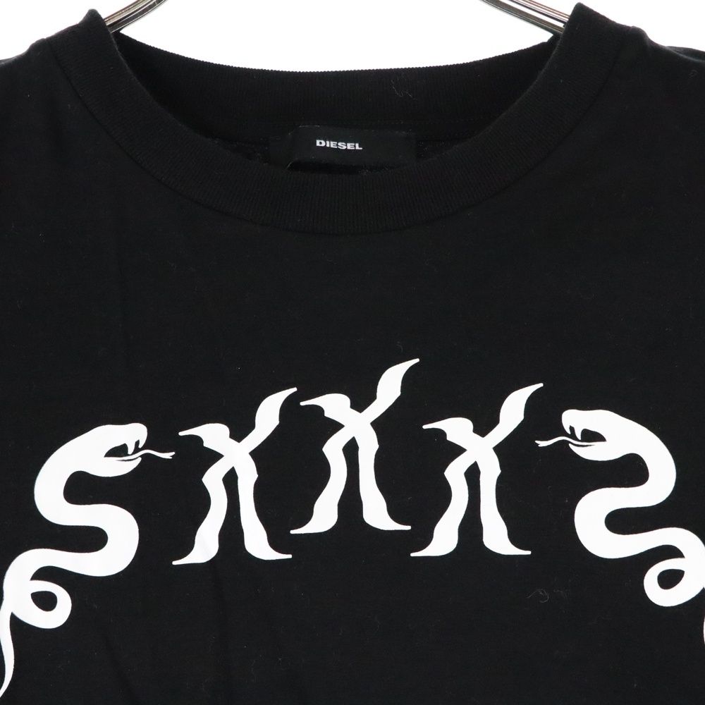 DIESEL ディーゼル 再構築 フロント プリント クルーネック 半袖Tシャツ カットソー チュニック ブラック DIESEL (ディーゼル) 再構築 フロント プリント クルーネック 半袖T