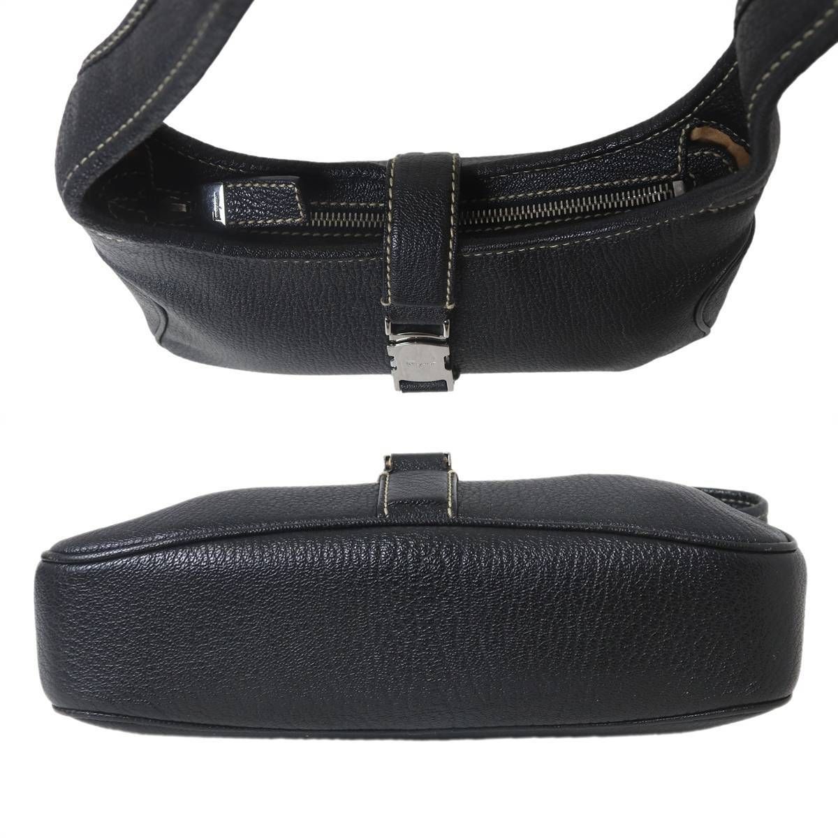 Ferragamo / フェラガモ 肩掛けショルダーバッグ レザー ブラック BA 