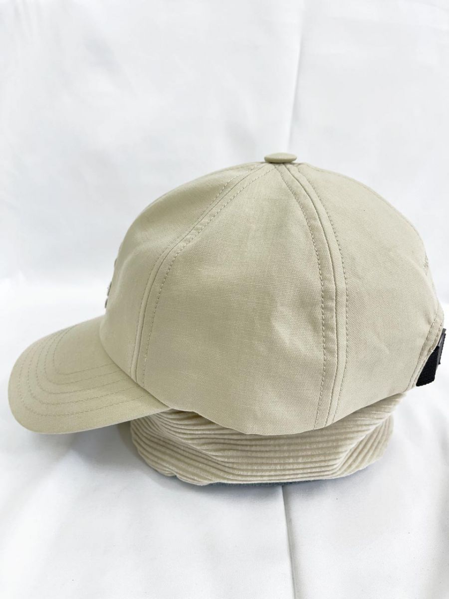 MAISON KITSUNE メゾンキツネ Chillax fox チラックス フォックス