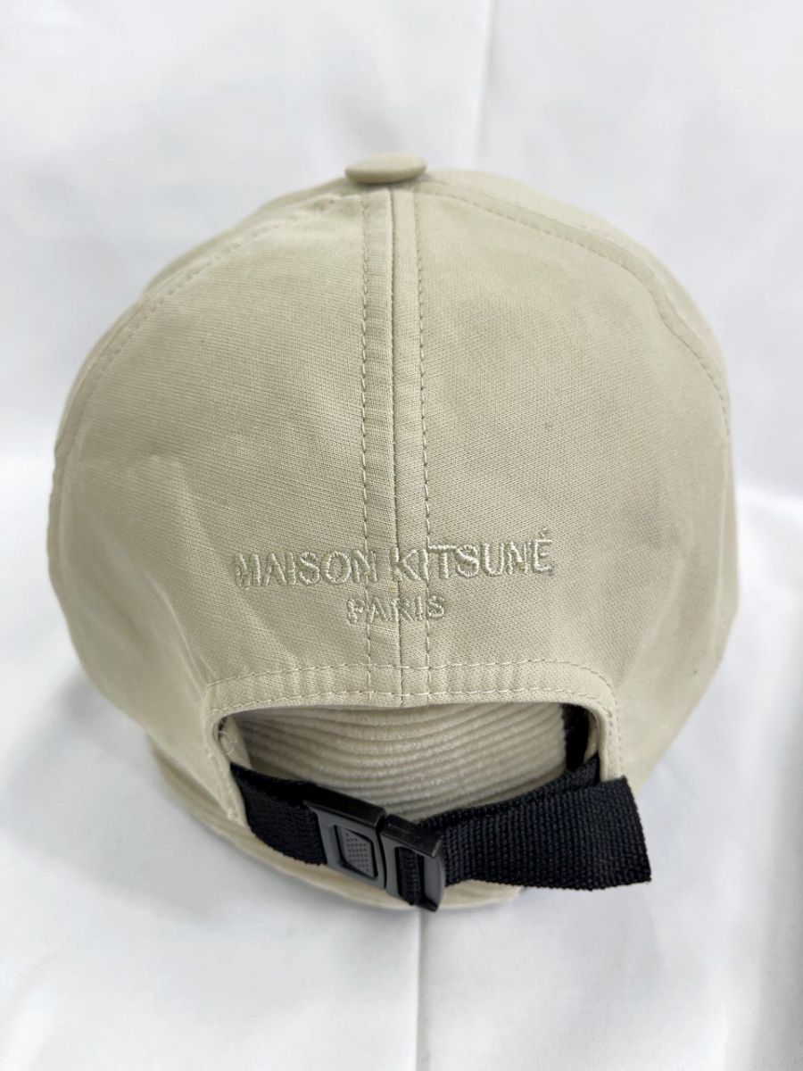 MAISON KITSUNE メゾンキツネ Chillax fox チラックス フォックス