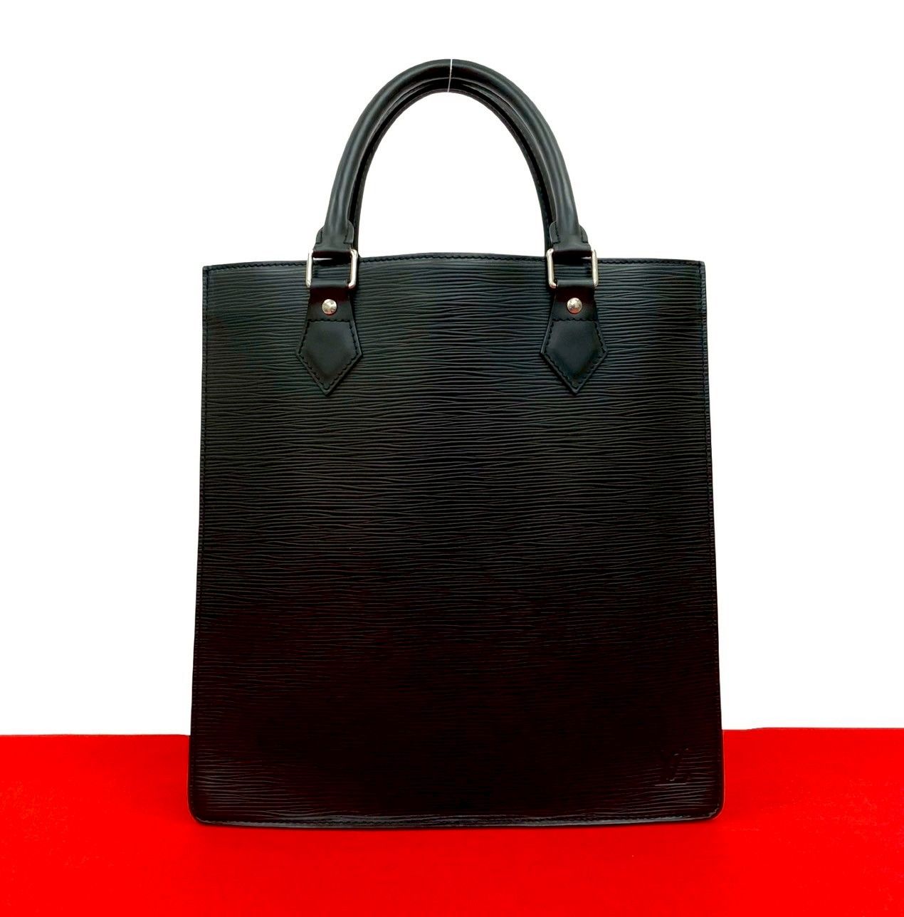 ⭐️LOUIS VUITTON⭐️ルイヴィトン エピ サックプラ ノワール 極 美品 LOUIS VUITTON ルイヴィトン ヴィンテージ サックプラ エピ