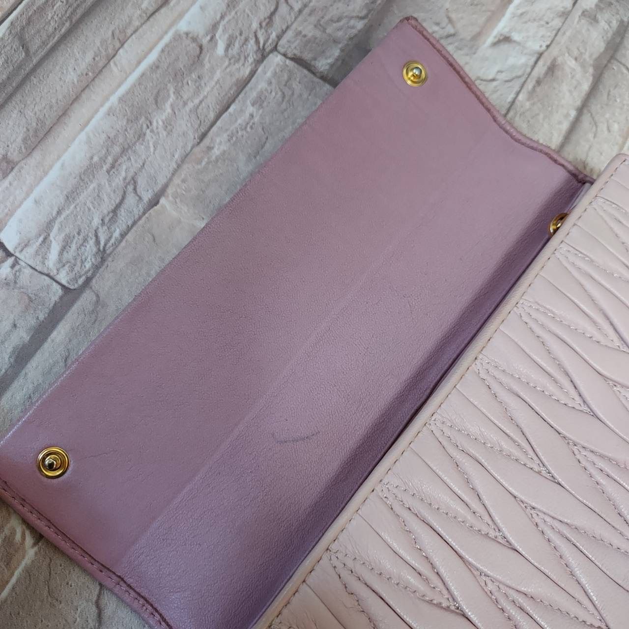 MIU MIU ミュウミュウ レザー 長財布 ロングウォレット ピンク 