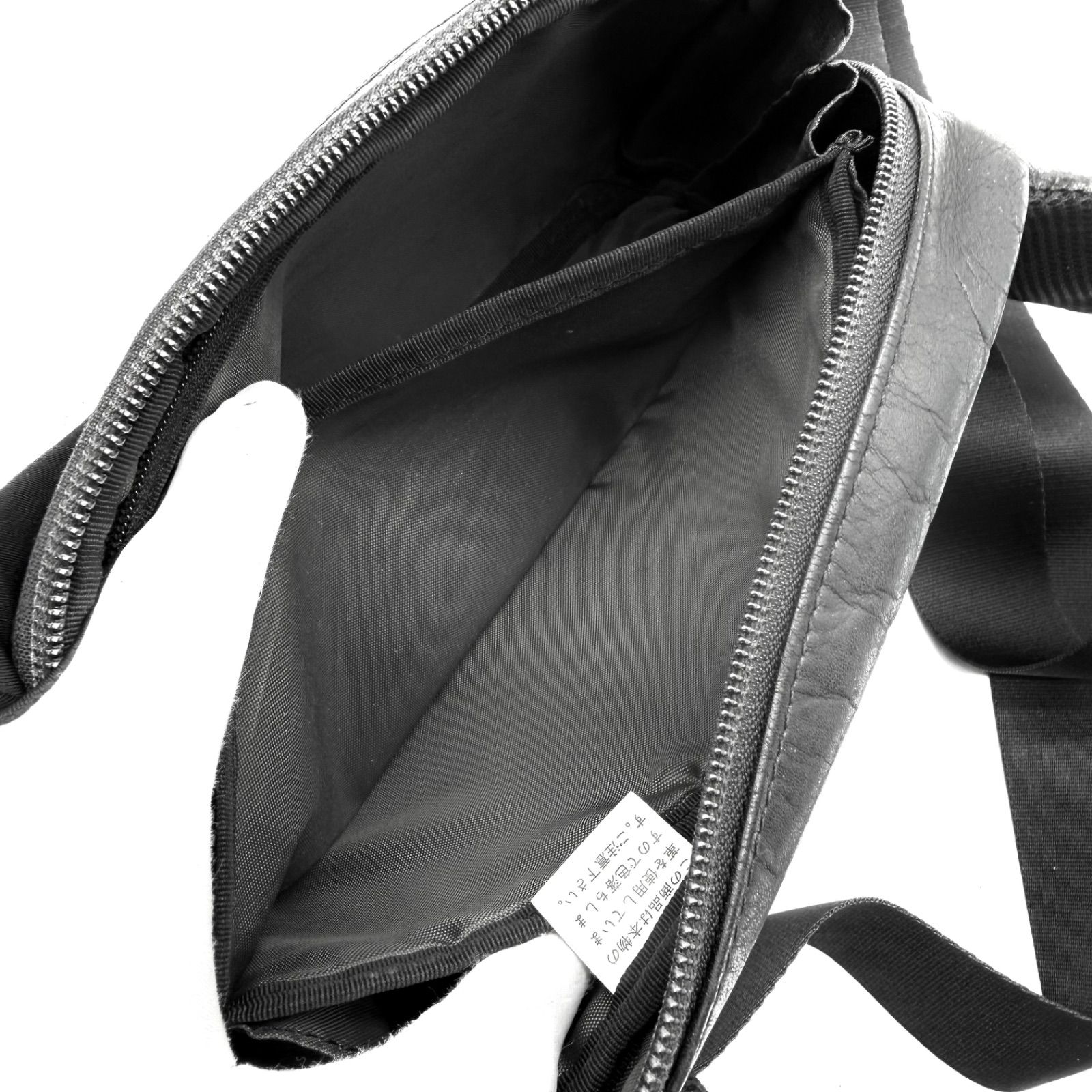 PORTER ブラックレザーボディバッグ ポーター ボディバッグ 革 PORTER - ポーター PORTER 吉田カバン