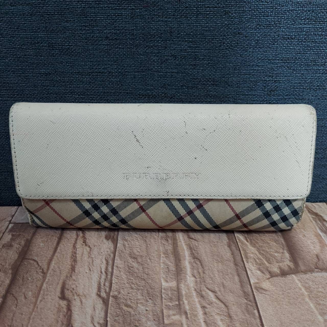 BURBERRY バーバリー ノバチェック 長財布 レザー レディース ベージュ 