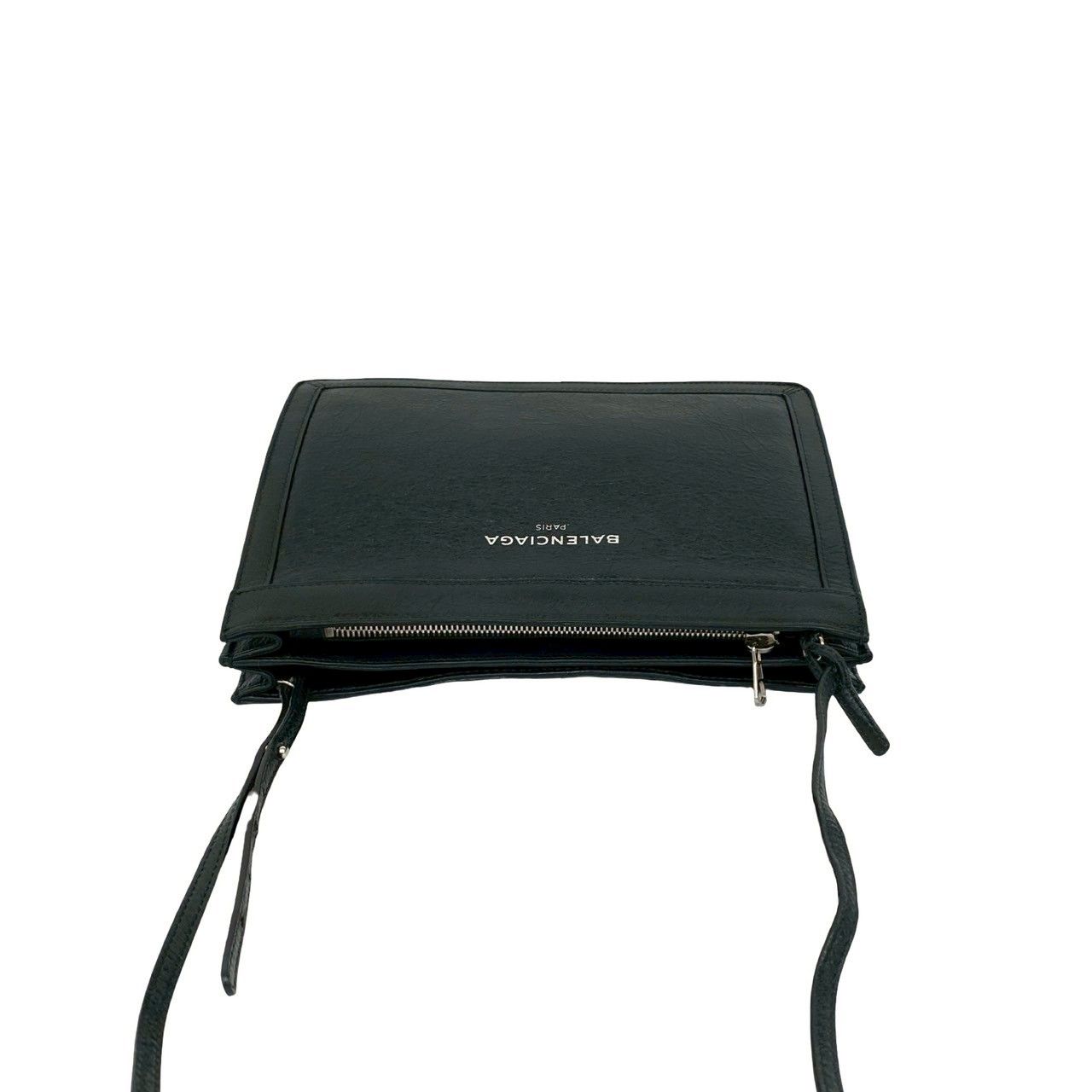 極 美品 希少品 BALENCIAGA バレンシアガ ロゴ レザー 本革 ミニ ショルダーバッグ ポシェット サコッシュ ブラック 26924 極 美品 希少品 BALENCIAGA バレンシアガ ロゴ レザー 本革 ミニ