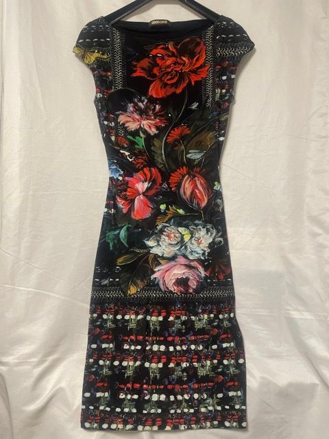 OneMall provides Mercari products: 【230251】roberto cavalli