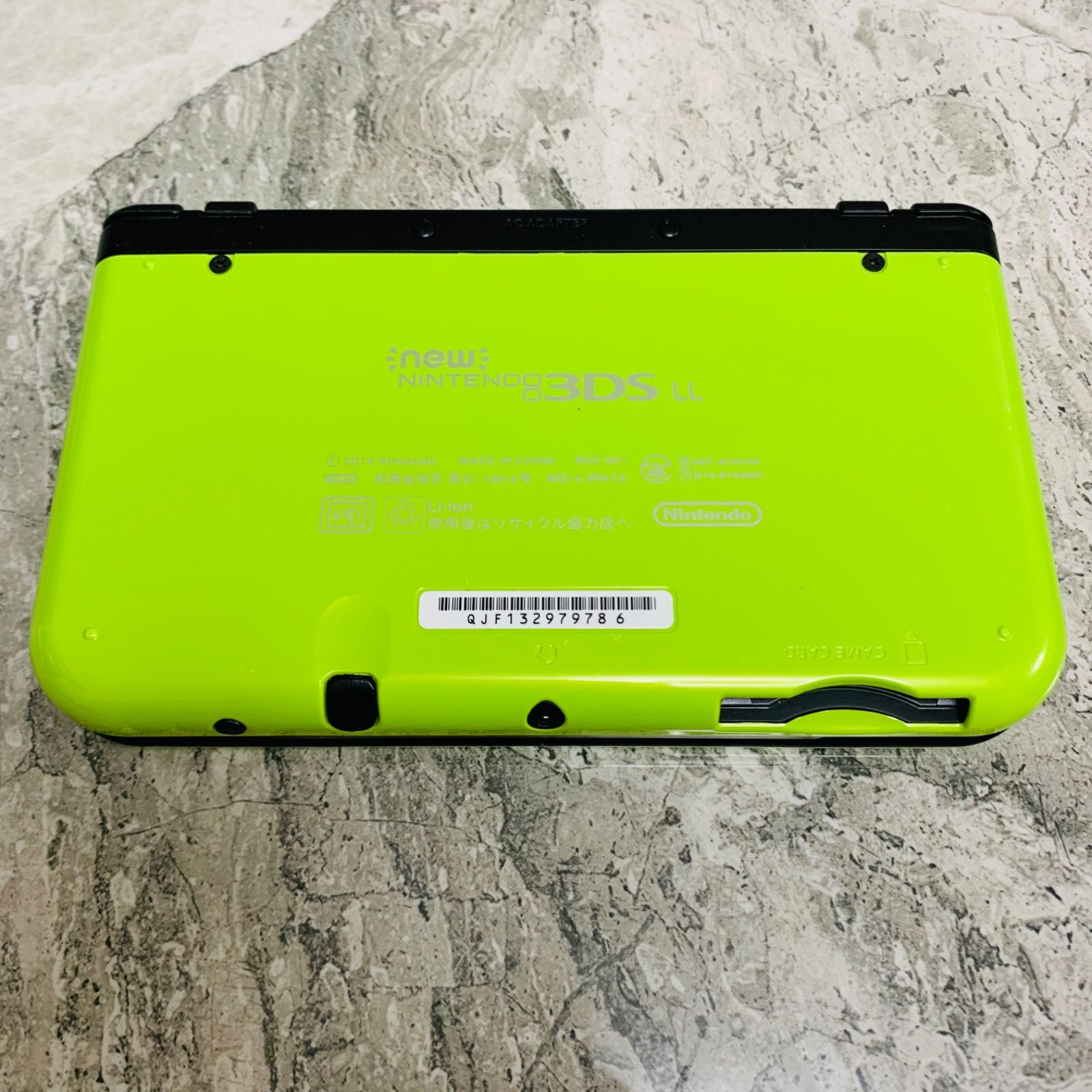任天堂3DSLL ライムグリーン New Nintendo 3DSLLライムグリーン