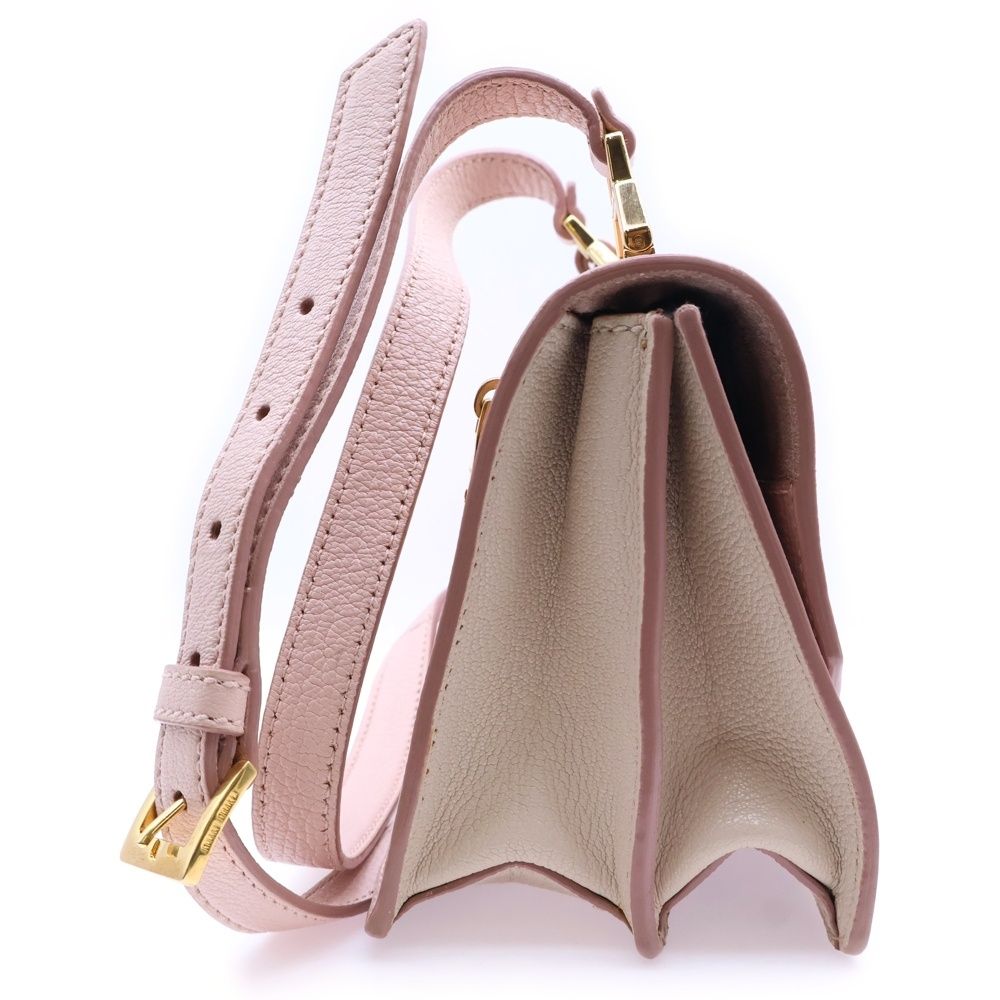 miumiu ミュウミュウ マドラス ショルダーバッグ ミニバッグ ピンク レザー 5BH609 ゴールド金具 miumiu (ミュウミュウ) マドラス ショルダーバッグ ミニバッグ ピンク