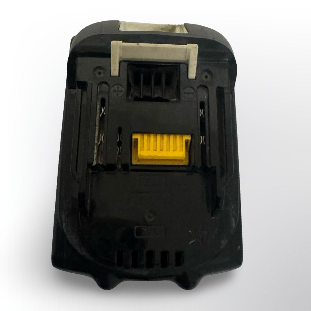 マキタ 純正 バッテリー 18V 3.0Ah BL1830 正規品 本物 中古 実働品 