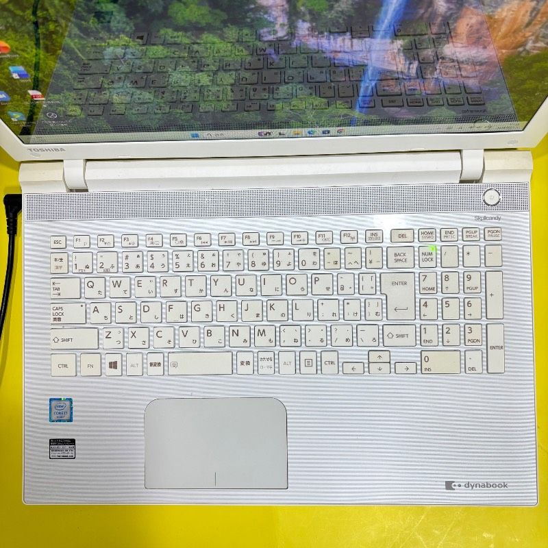 お買い得♪爆速!6世代Core i7☆Win11ノートパソコン【Office付 お買い得♪爆速!6世代Core i7☆Win11ノートパソコン【Office付