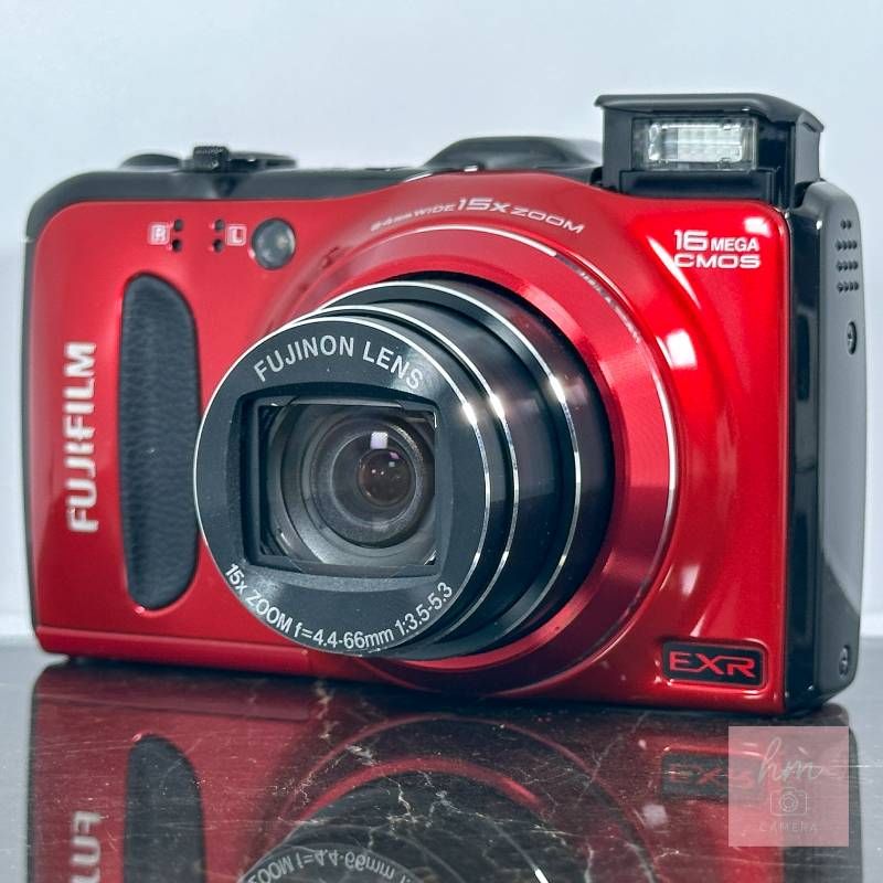 FUJIFILM FinePix F550EXR レッド コンパクトデジタルカメラ 1600万