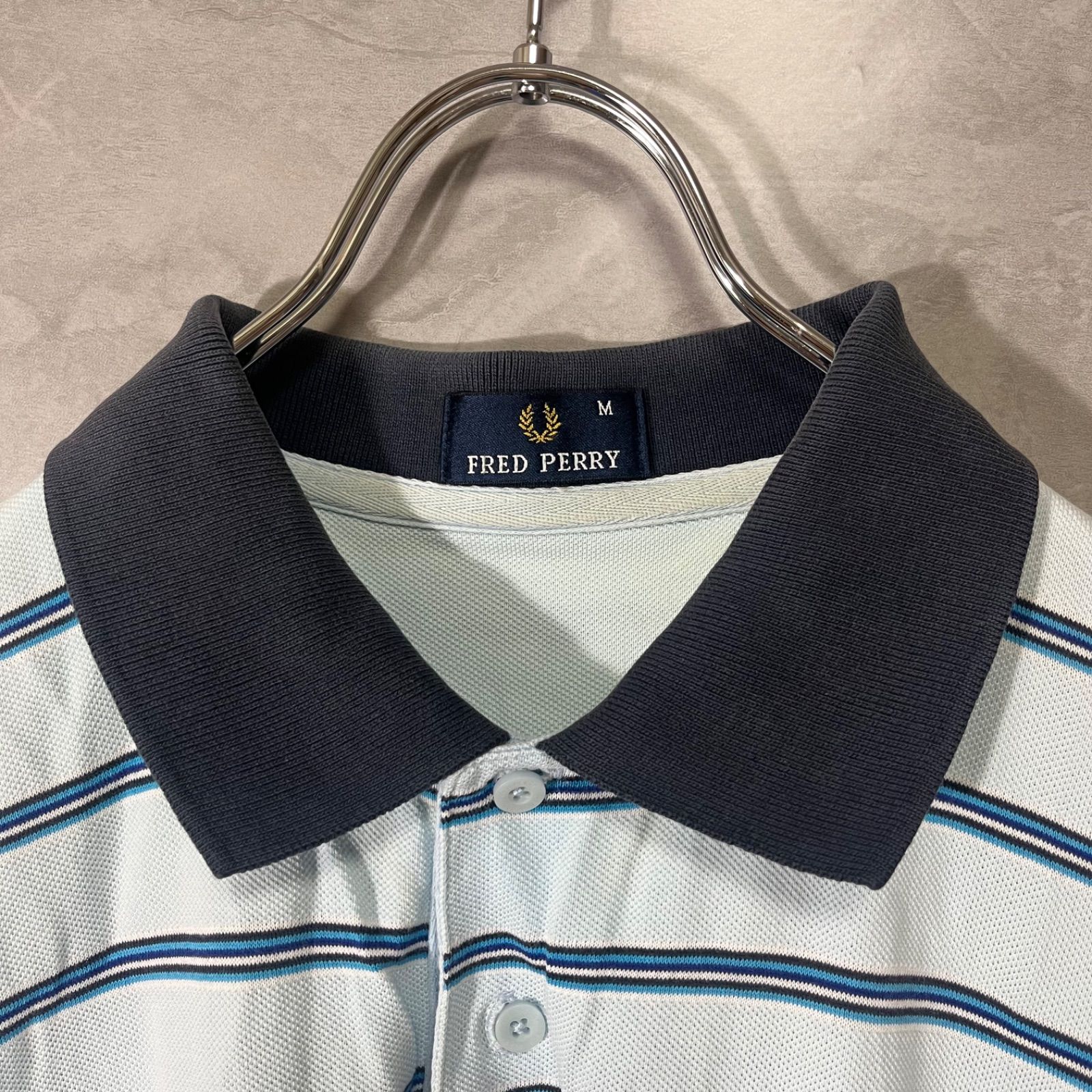 フレッドペリー FRED PERRY ボーダー ロゴ 刺繍 ポロ シャツ 水色 半袖