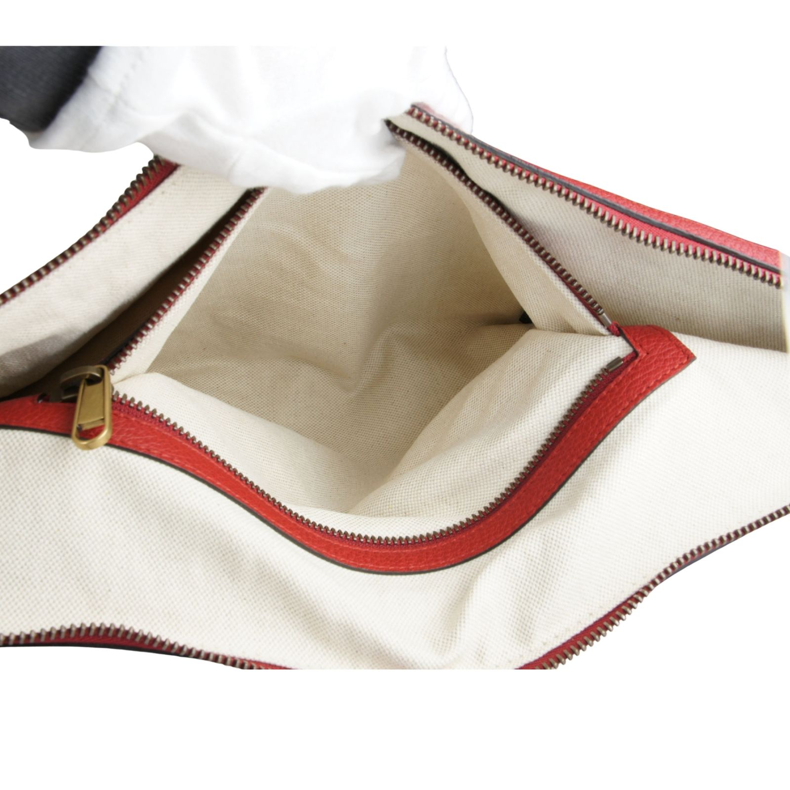 GUCCI グッチ ロゴプリント ハーフムーン ホーボー ショルダーバッグ グッチ GUCCI ロゴプリント ハーフムーン ホーボーバッグ 523588
