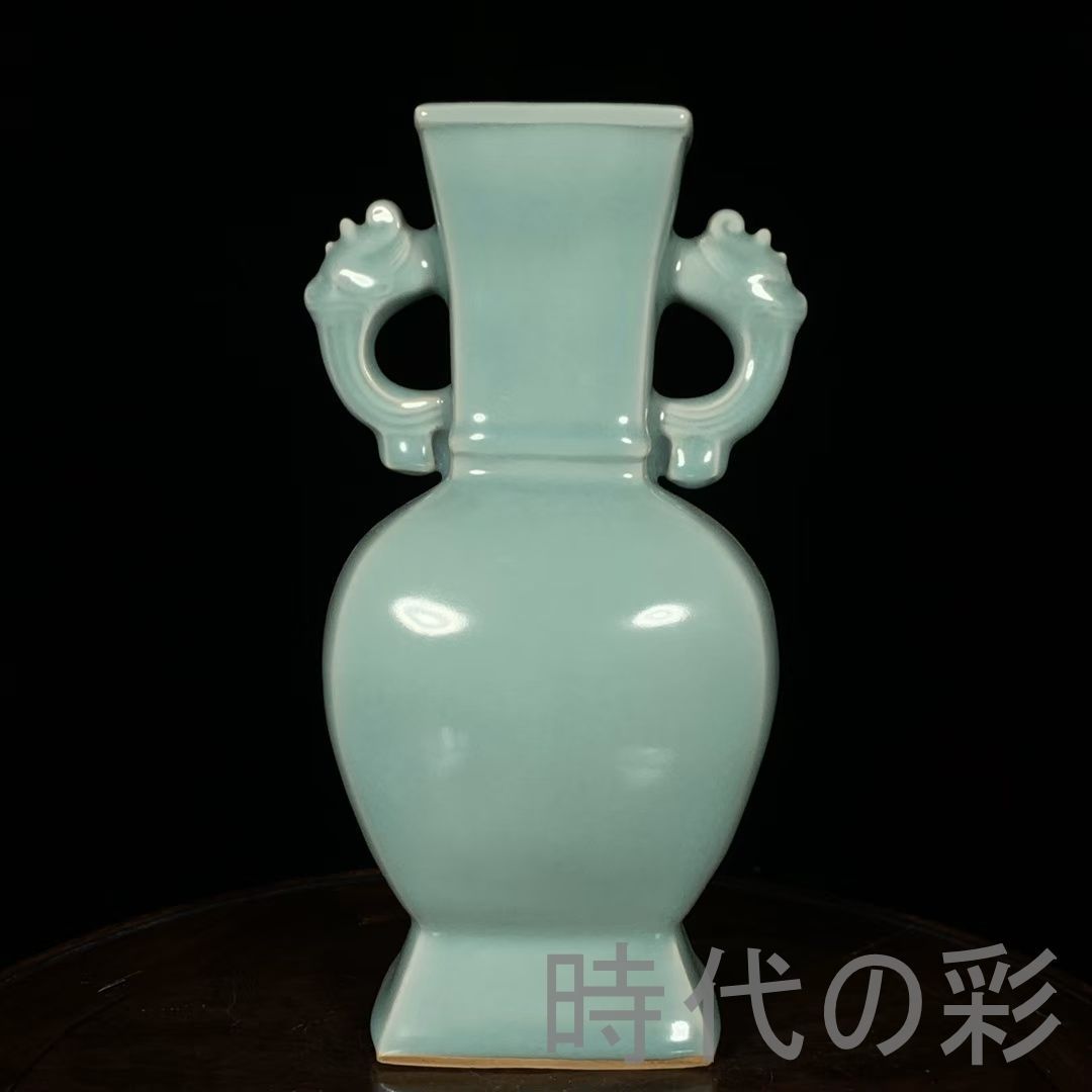 中国 龍泉窯 粉青釉 桔梗口双耳瓶 花入 C 6943 中国 龍泉窯 粉青釉