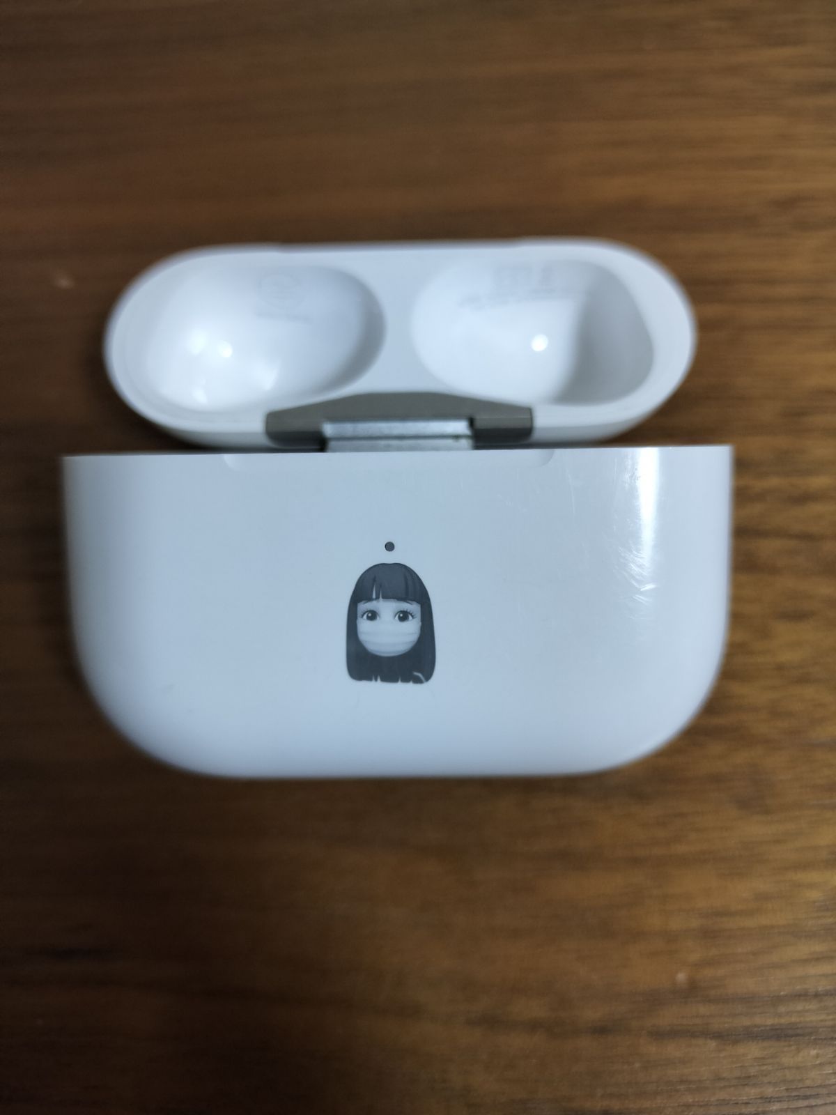 美品(正規品)Apple AirPods Pro 第2世代 充電ケース USB-C 美品(正規品)Apple AirPods Pro 第2世代 充電ケース USB-C