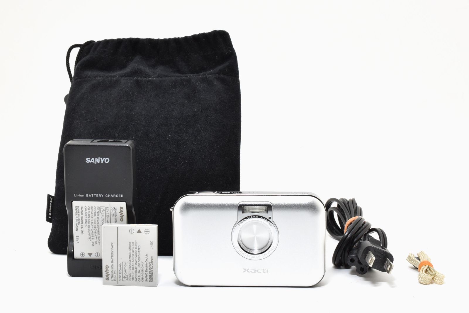 希少・極美品】 SANYO Xacti VPC-E6EX デジカメ レトロ エモい写真 