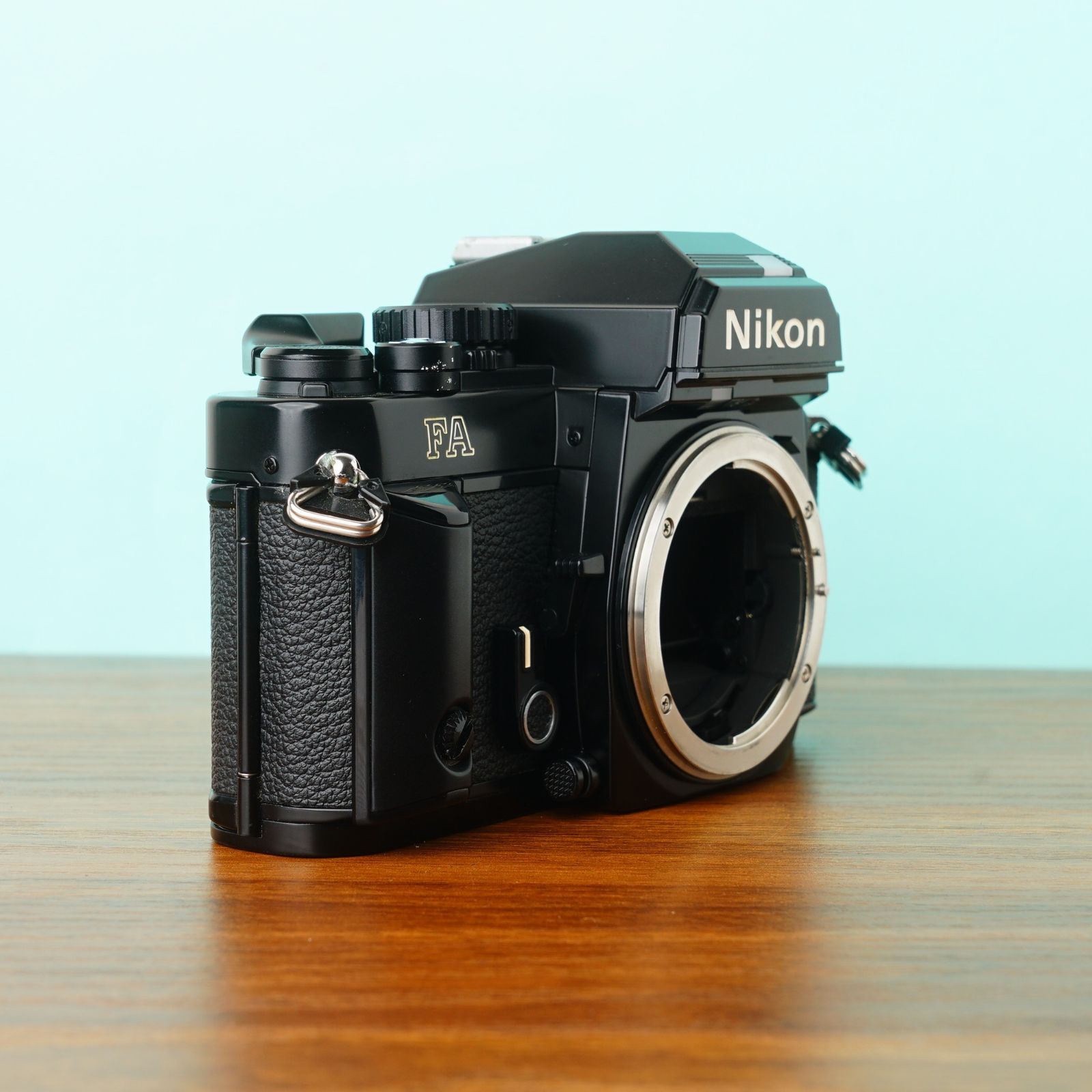 美品] 完動品◎Nikon FA ボディ ブラック フィルムカメラ #63 - メルカリ