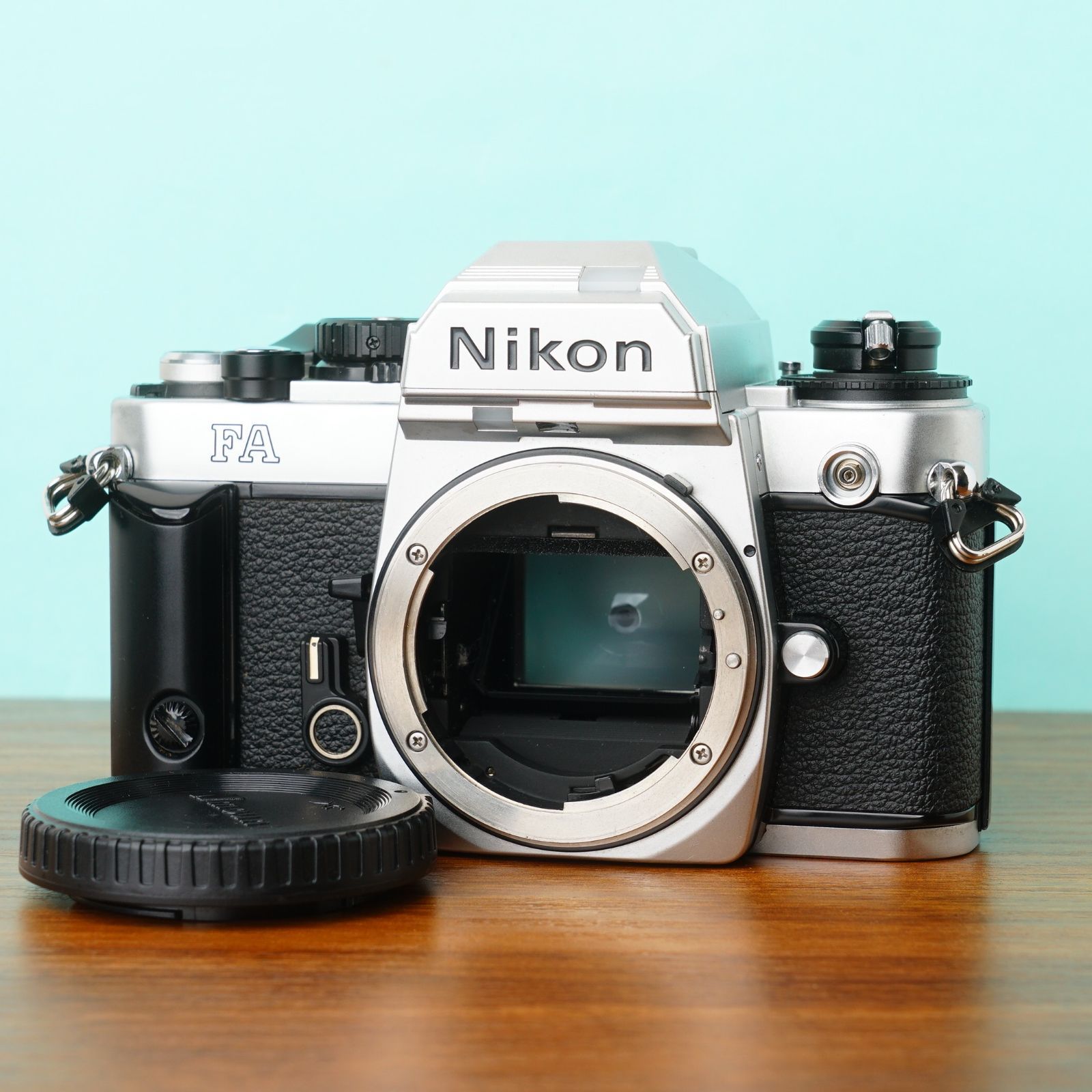 ニコン　Nikon FA　完動品 カメラ [美品] 完動品◎Nikon FA ボディ フィルムカメラ #42