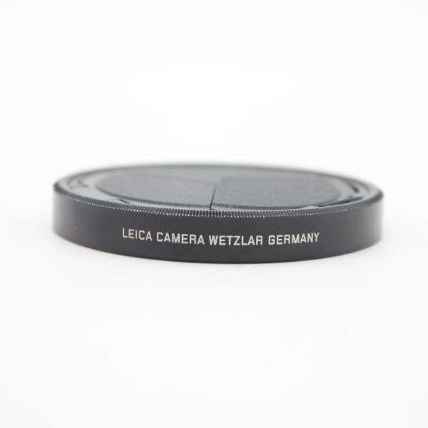 ■美品■ LEICA 18548 D-Lux (Typ 109) オートレンズキャップ(ブラック) ♯11011