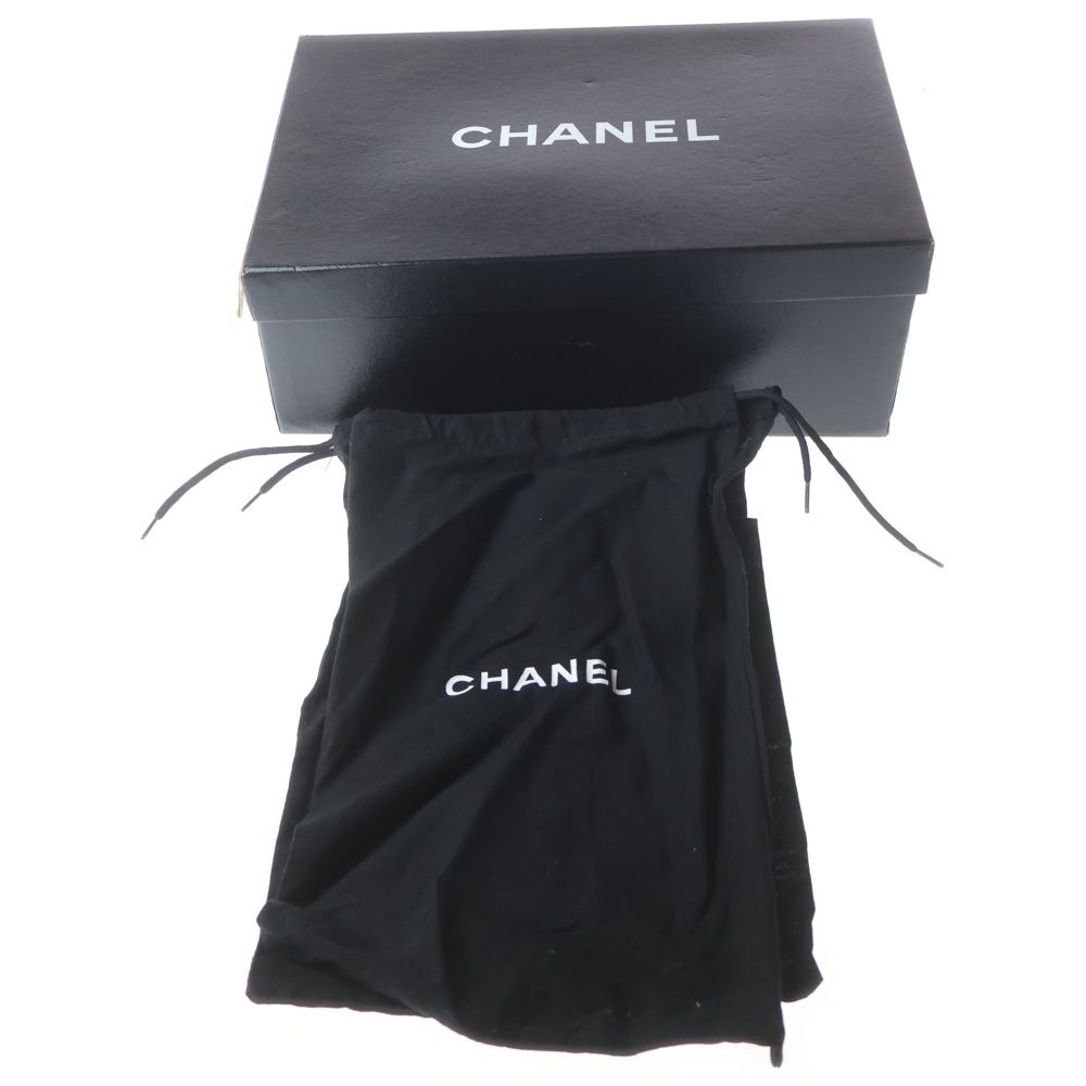 CHANEL (シャネル) キャップトゥ ココマーク パンプス ブラック レザー