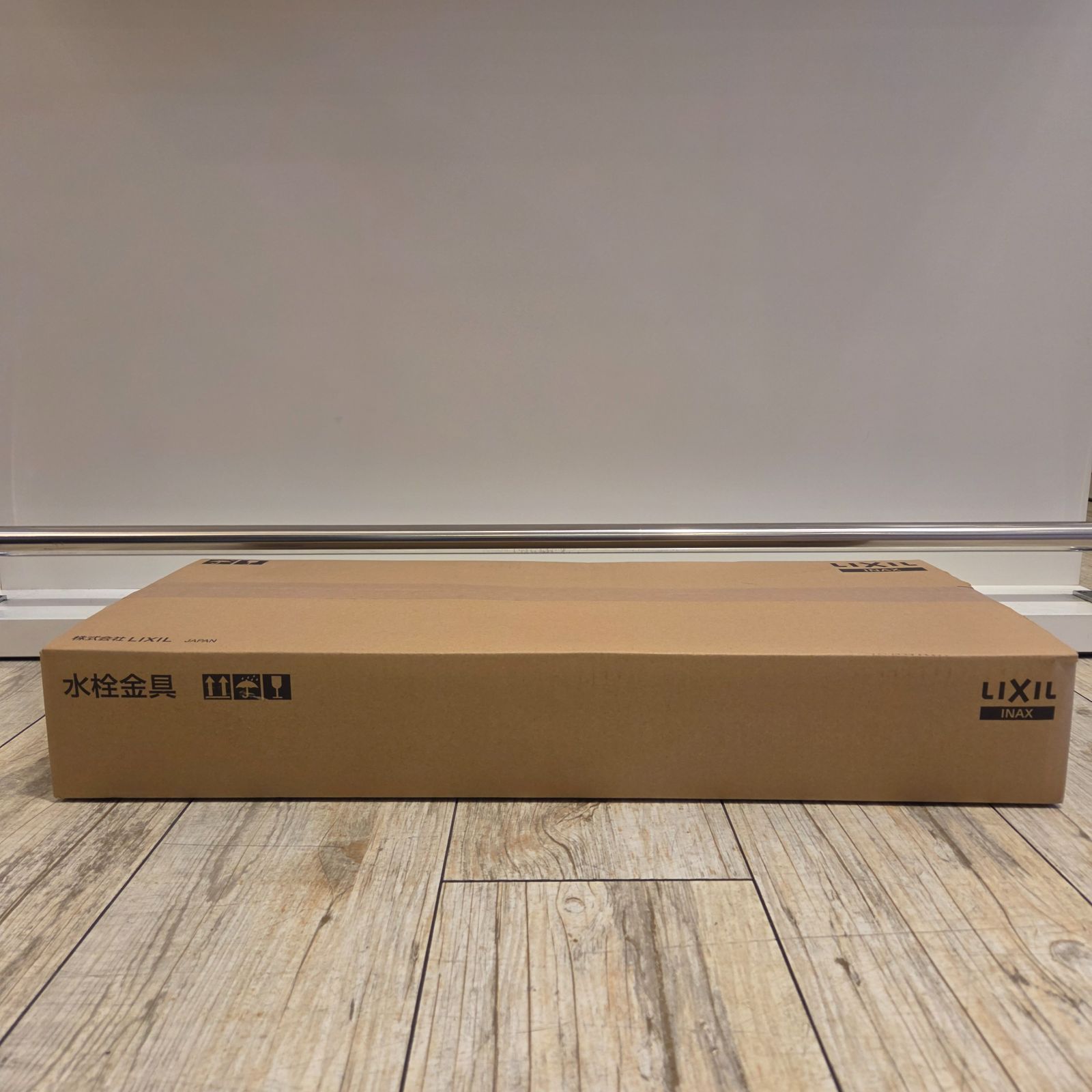 値下げアイテム！【新品・未開封】LIXIL (INAX) タッチレス水栓 