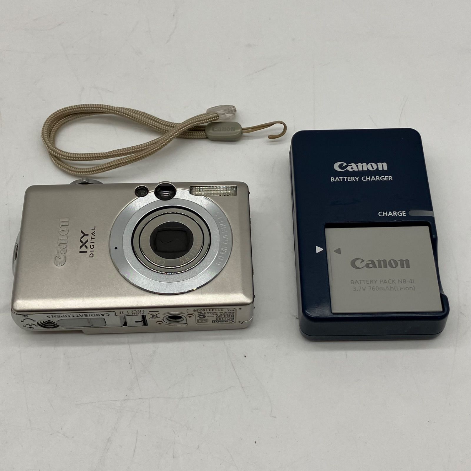 HDN578【通電確認済み】Canon コンパクトデジタルカメラ IXY DIGITAL