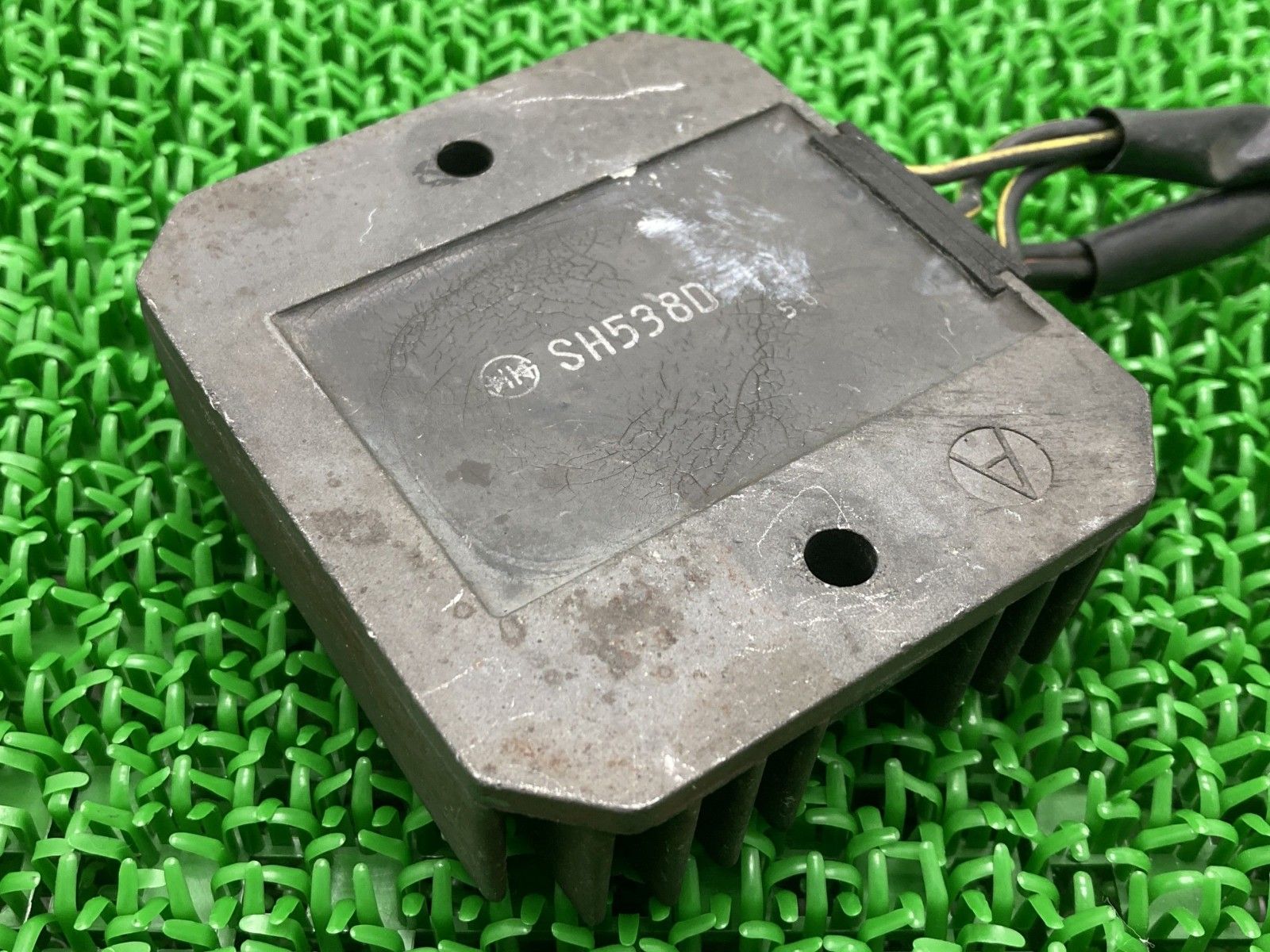 スティード400 レギュレター ホンダ 純正 中古 バイク 部品 NC26 