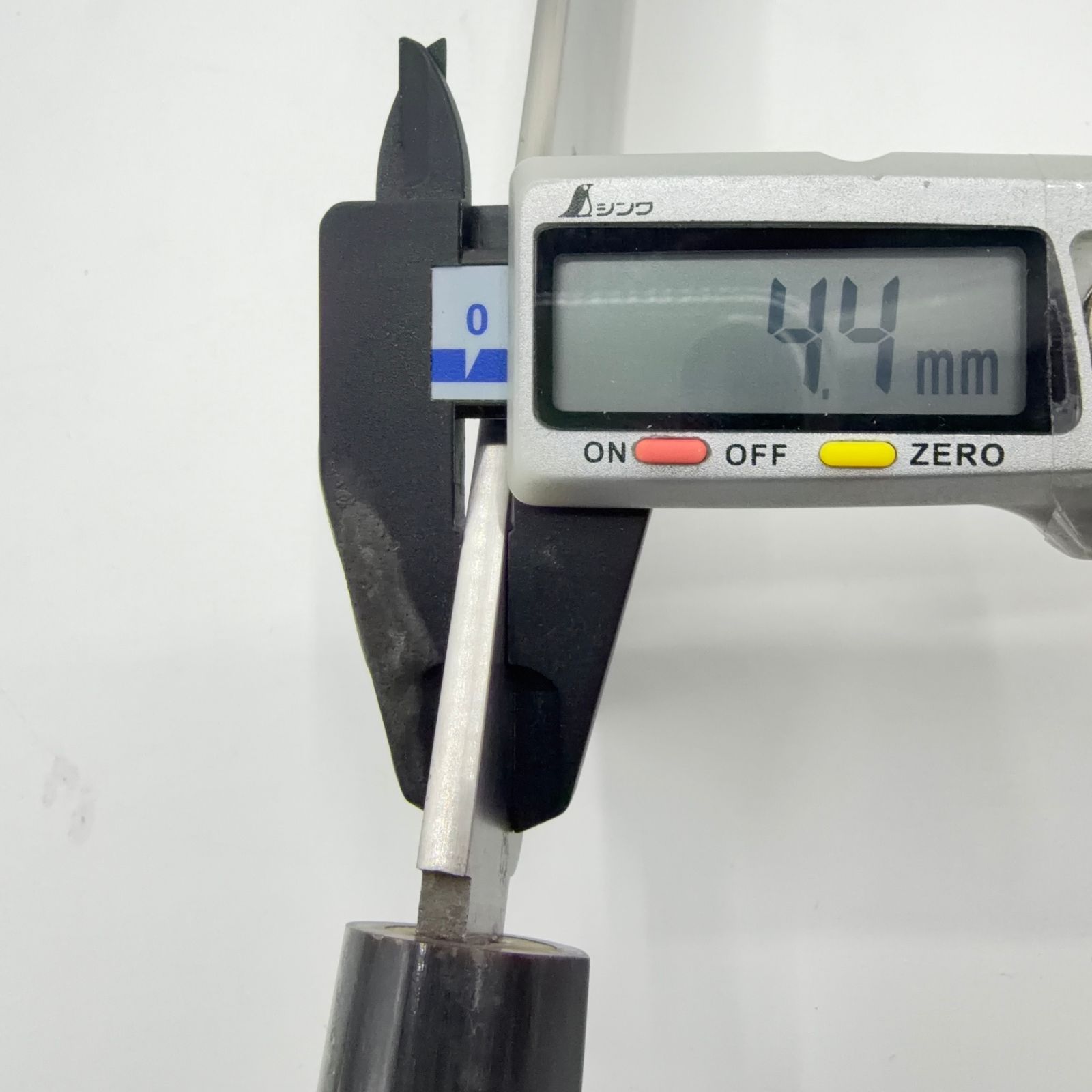 正本総本店 薄刃包丁 本職用｜刃渡り21cm 全長38cm 峰厚4.4mm 296g 