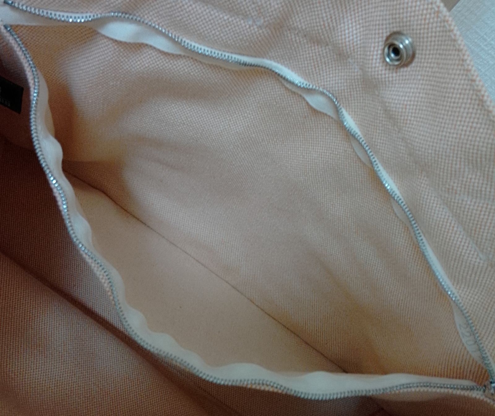 Buy from Japan Easily