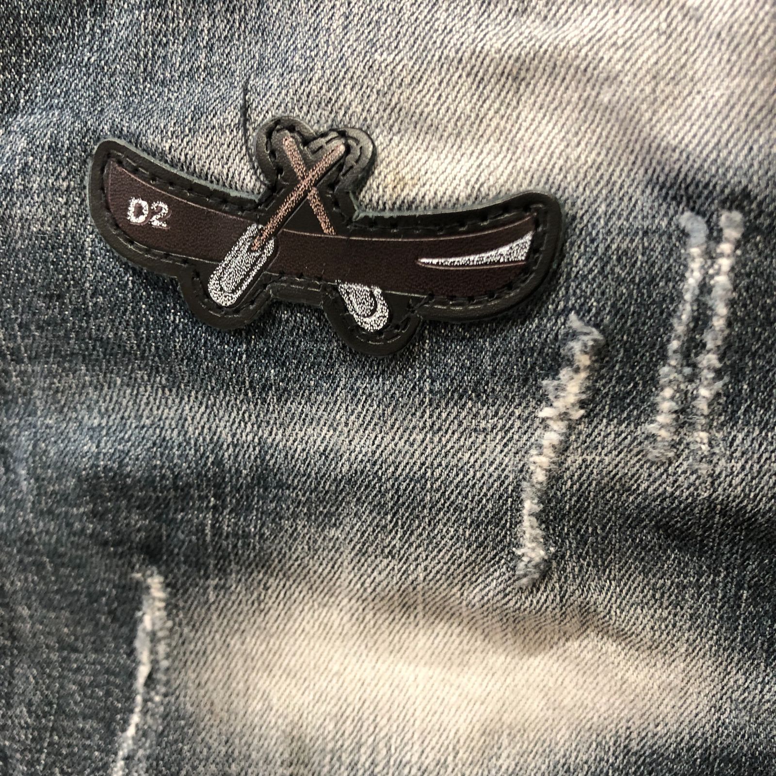 DSQUARED2 デニムショートパンツ／ イタリア製 W約74cm ダメージ加工