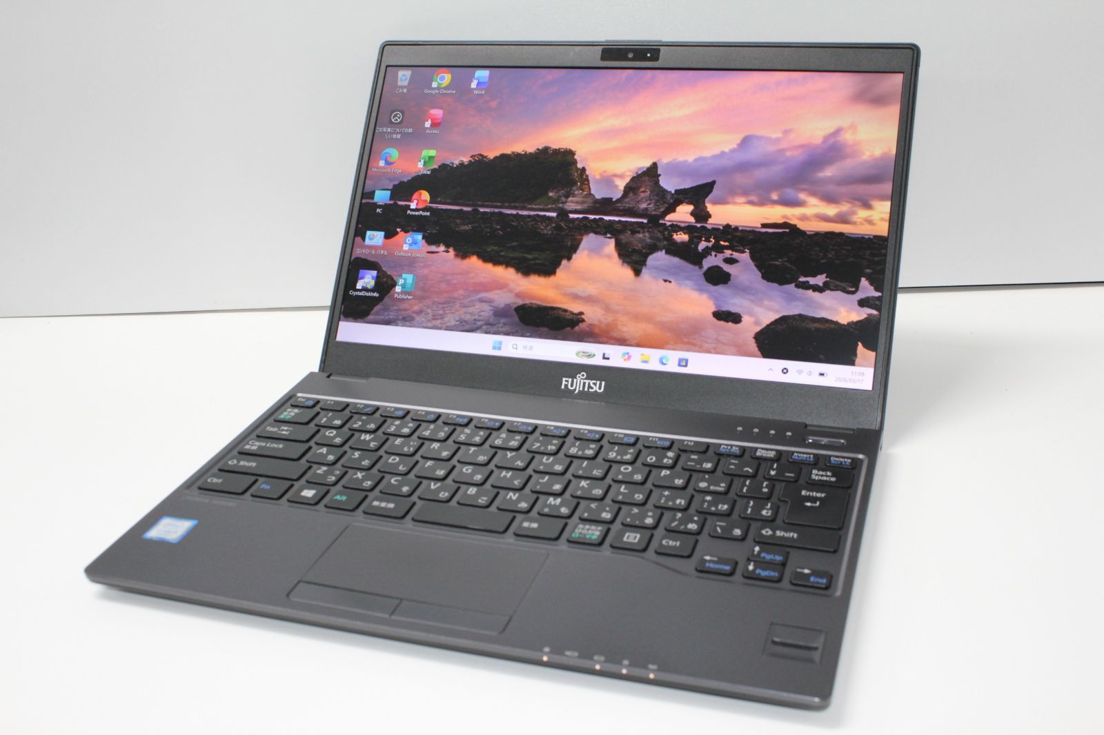 中古 富士通 FMV LIFEBOOK UH90/H1 FMVU90H1W LIFEBOOK UH90⁄H1 富士通