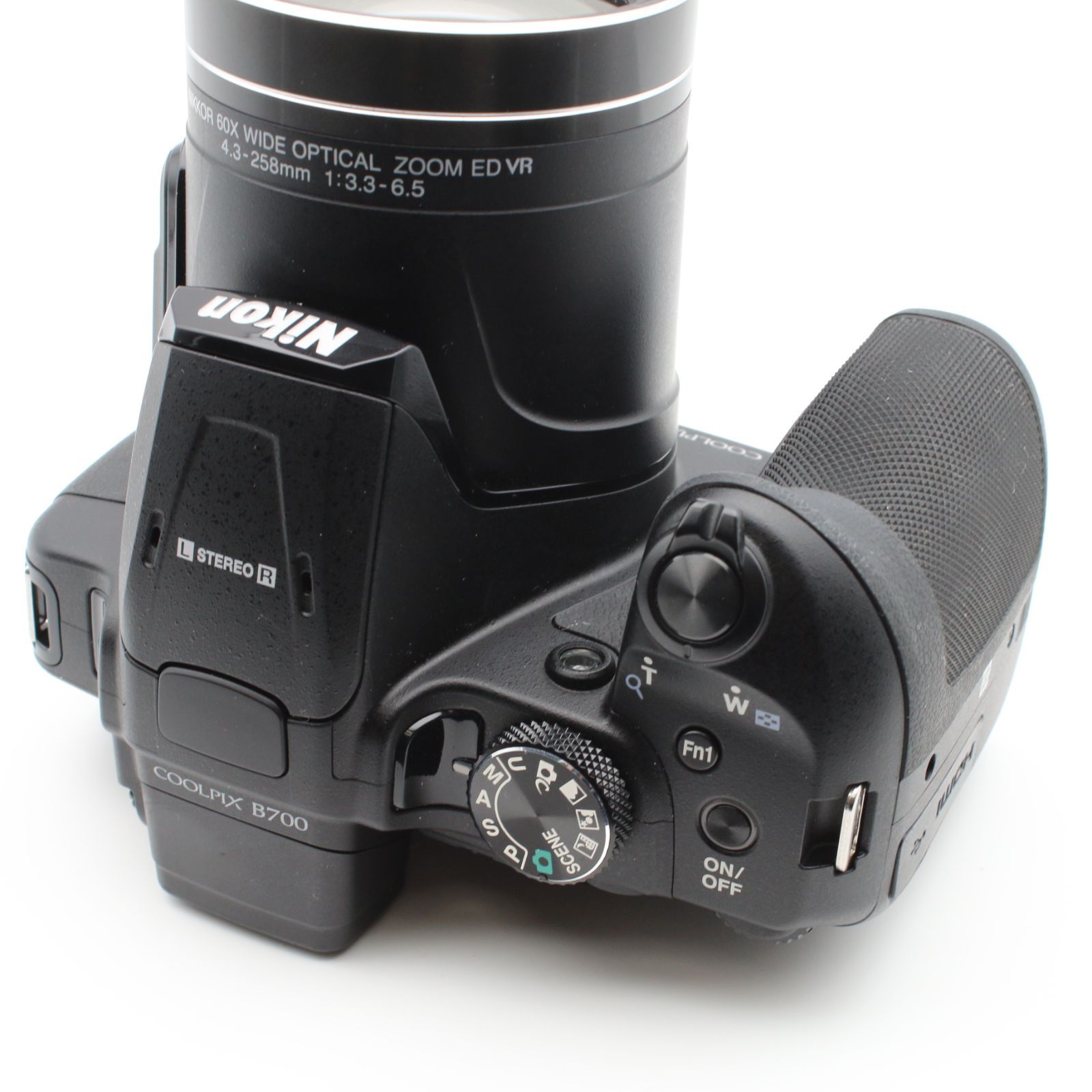 極上品】 Nikon COOLPIX B700 光学60倍ズーム 2029万画素 デジタル 