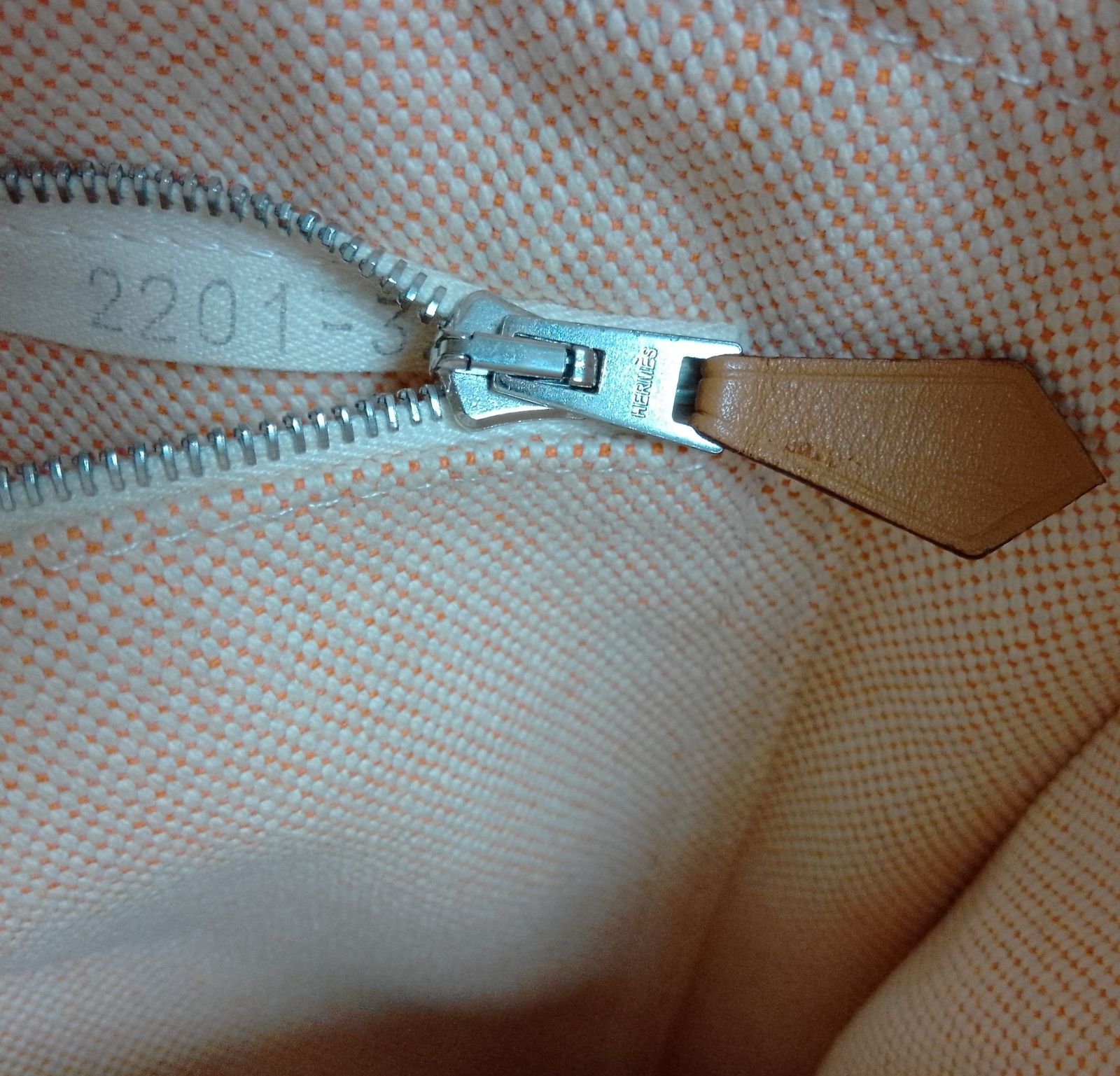 Buy from Japan Easily