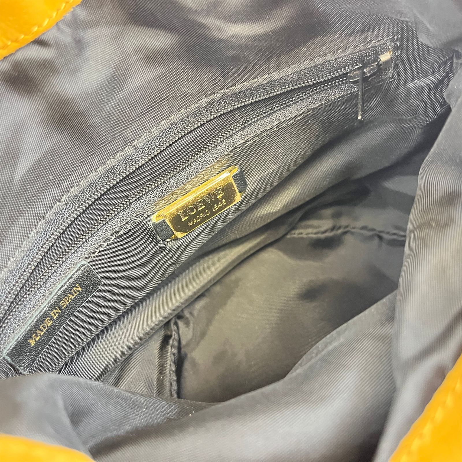 LOEWE ロエベ アナグラム ショルダーバッグ ブラウン スエード 