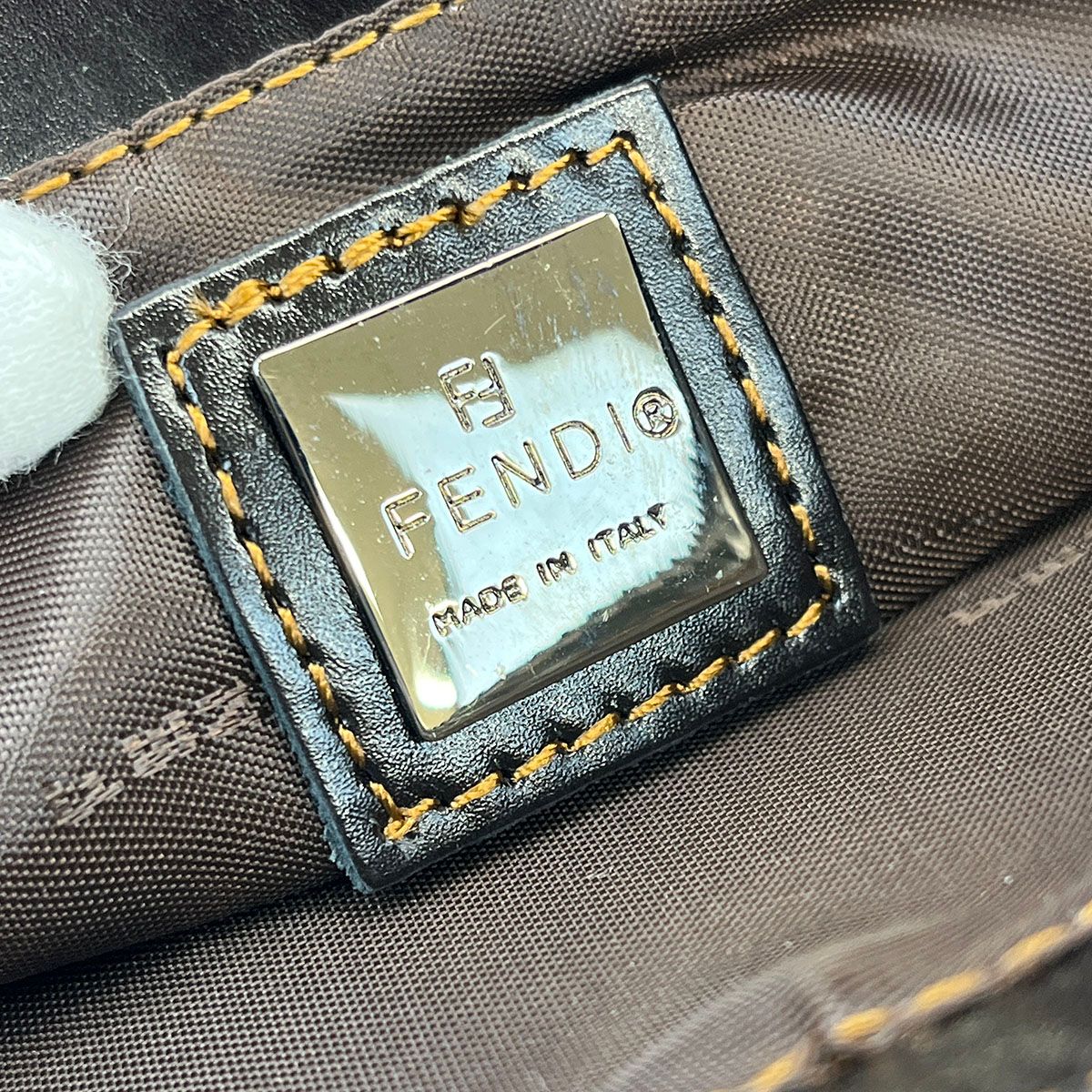 FENDI フェンディ ズッキーノ アクセサリーポーチ ズッカ ハンドバッグ 