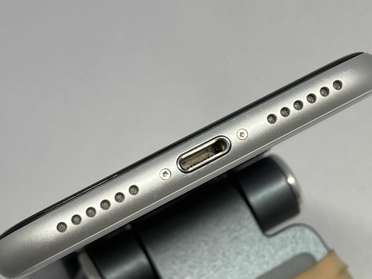 SoftBank 【SIMロックなし】MX9T2J/A iPhone SE(第2世代) 64GB