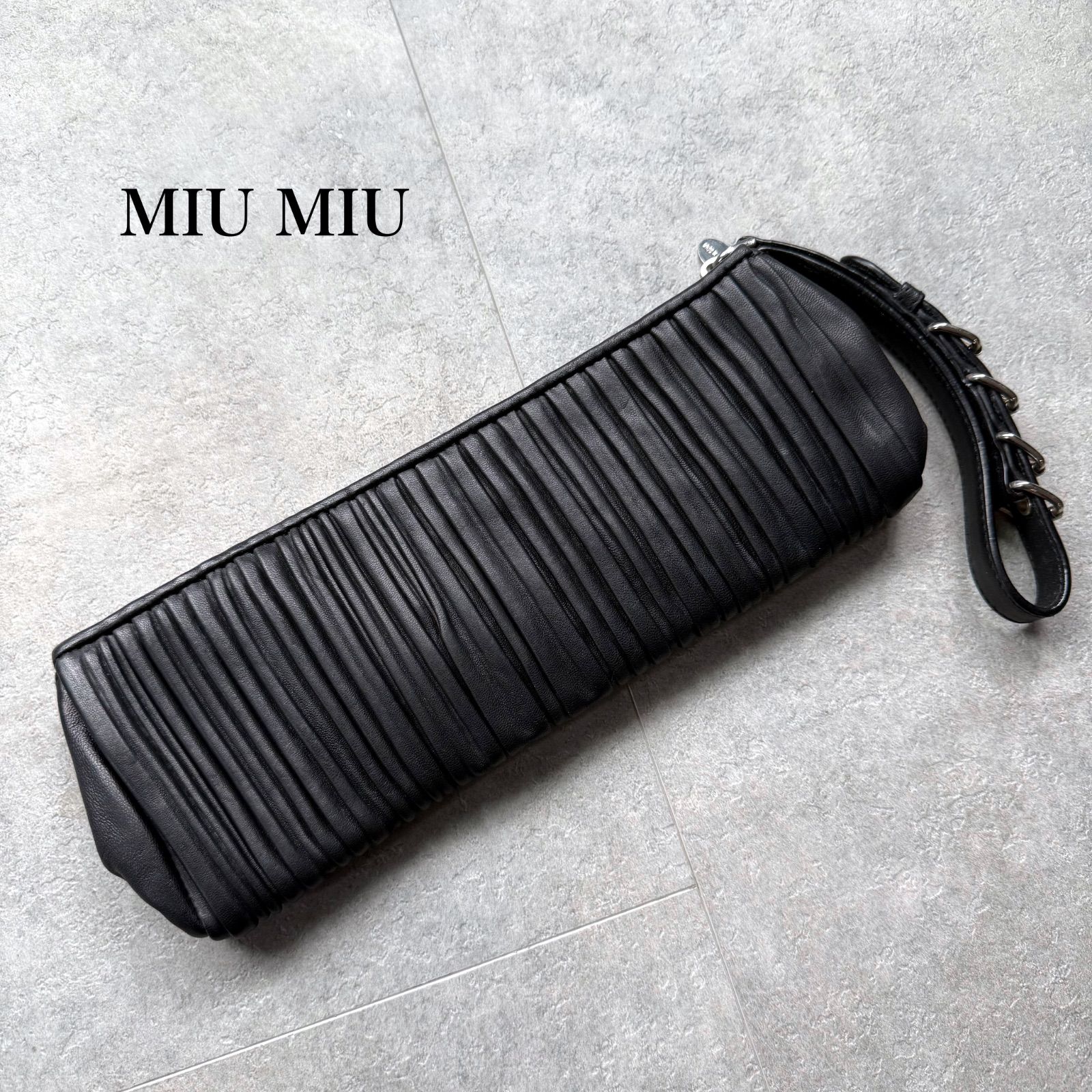 MiuMiu ミュウミュウ archive レザークラッチバッグ BAG アーカイブ 