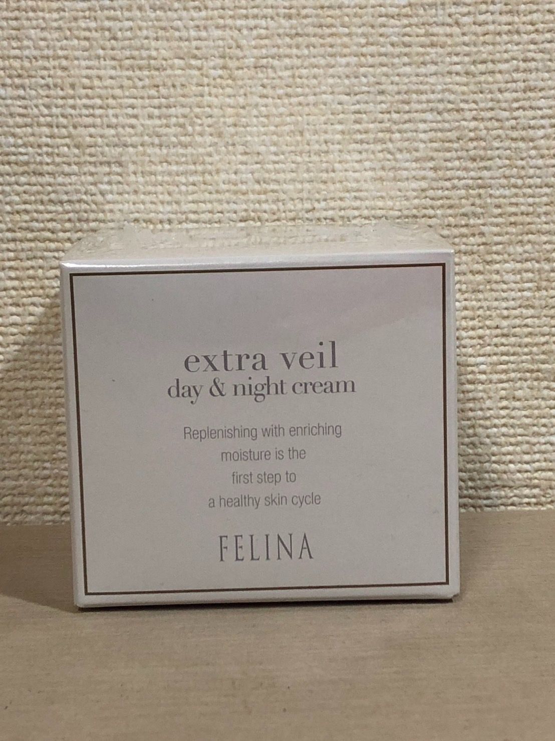 FELINA エクストラ ヴェール デイ＆ナイト クリーム 30g 新品未開封品 
