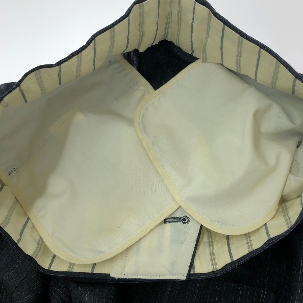 BURBERRY LONDON バーバリーロンドン ストライプ2Bスーツ サイズ:AB6