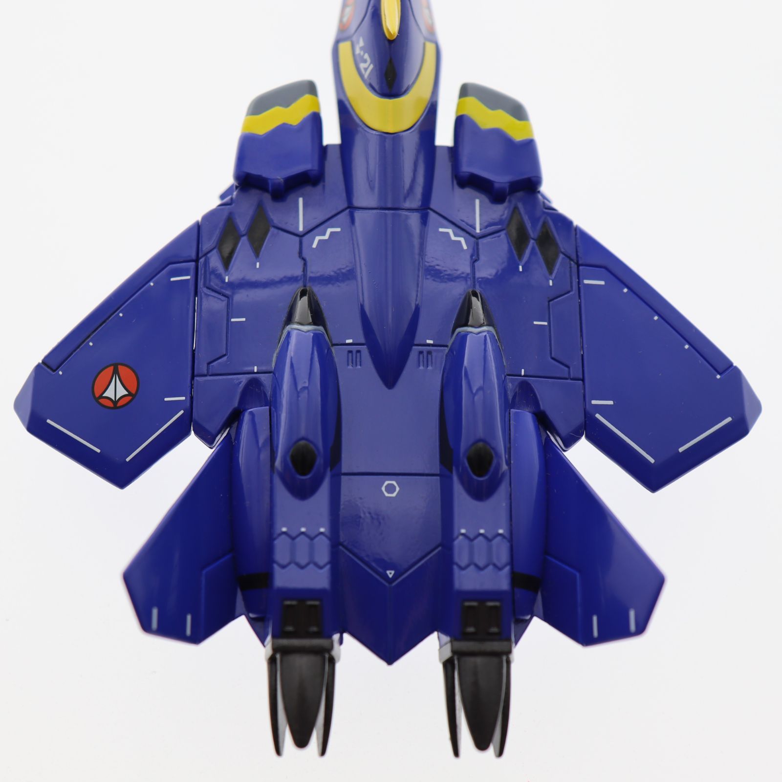 マクロスプラス』 YF-21(ガルド・ゴア・ボーマン機)ファイターモード マクロスプラス』 YF-21(ガルド・ゴア・ボーマン機)ファイターモード
