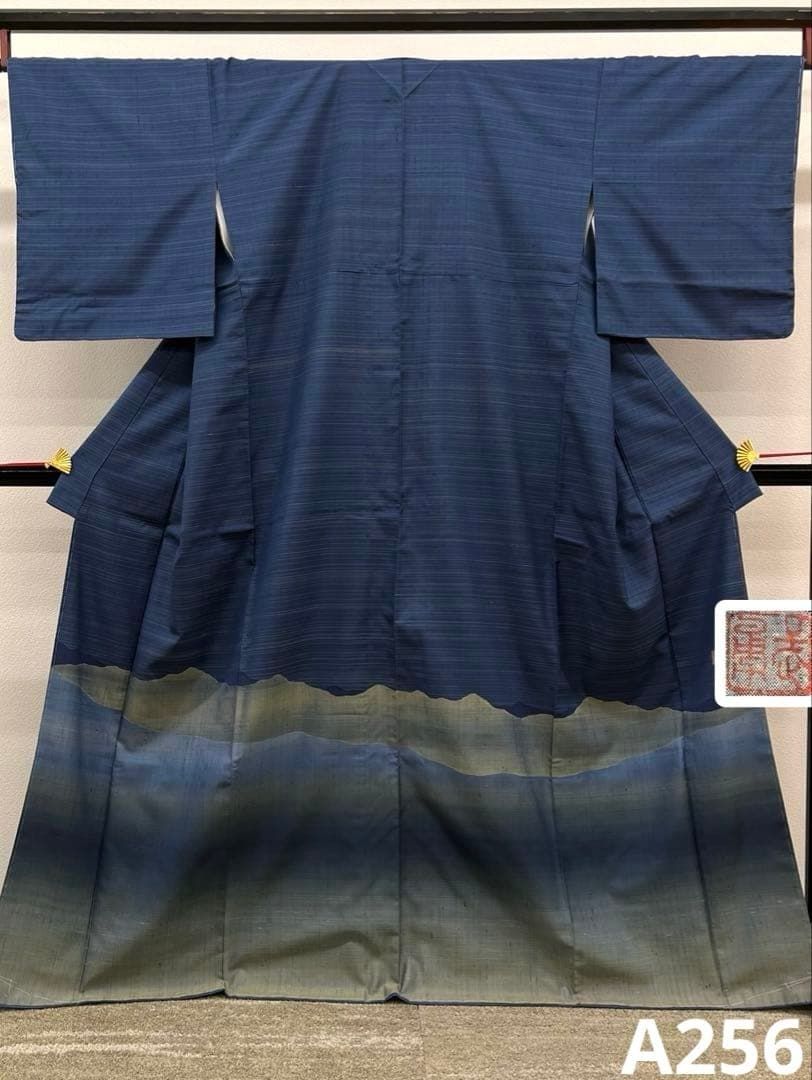 曽根武勇 特選工芸御召 紬付け下げ 正絹 躾糸付き A256 - メルカリ