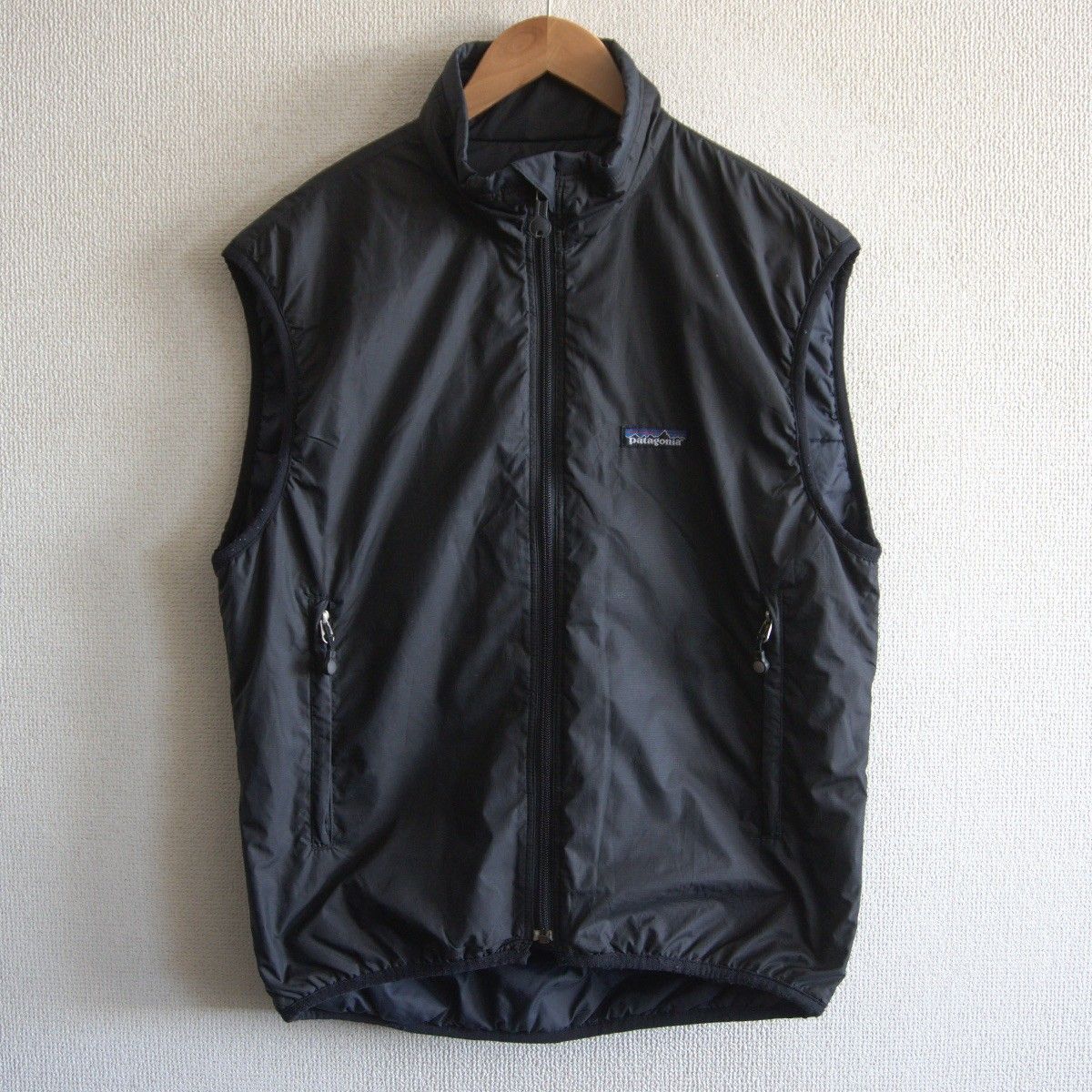 【希少】PATAGONIA【パフボール ベスト / 84015FA】S 00s フルジップ ナイロン パタゴニア ブラック 26030364 希少】PATAGONIA【パフボール ベスト / 84015FA】S 00s フルジップ