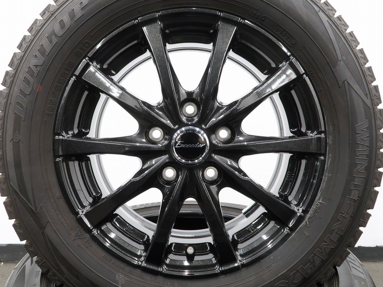 ノア ヴォクシー エスクァイア 等に 4本 社外 15インチ 6J +50 5H 